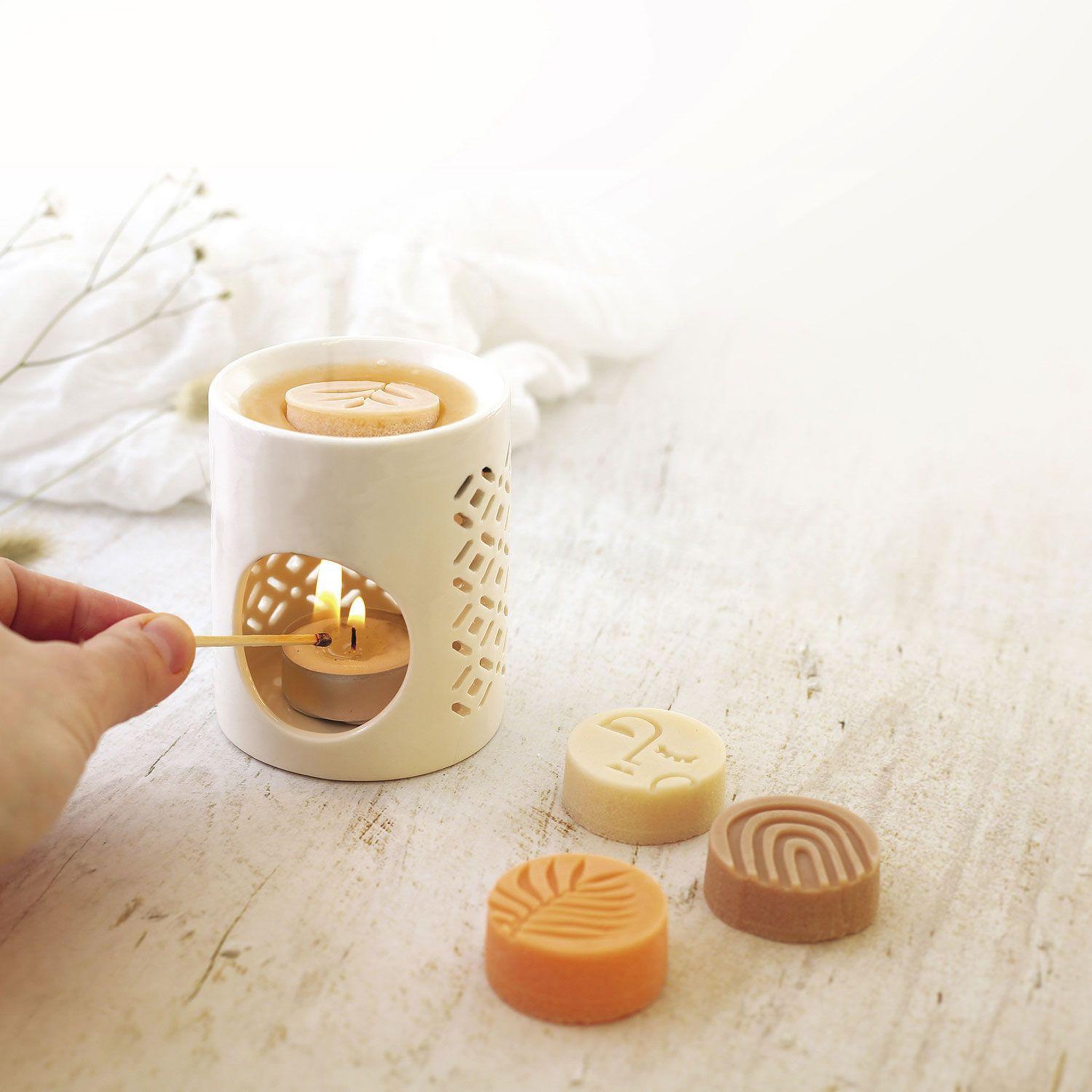 Voir la diapositive 2 : Graine créative Coffret DIY atelier fondants à bougie