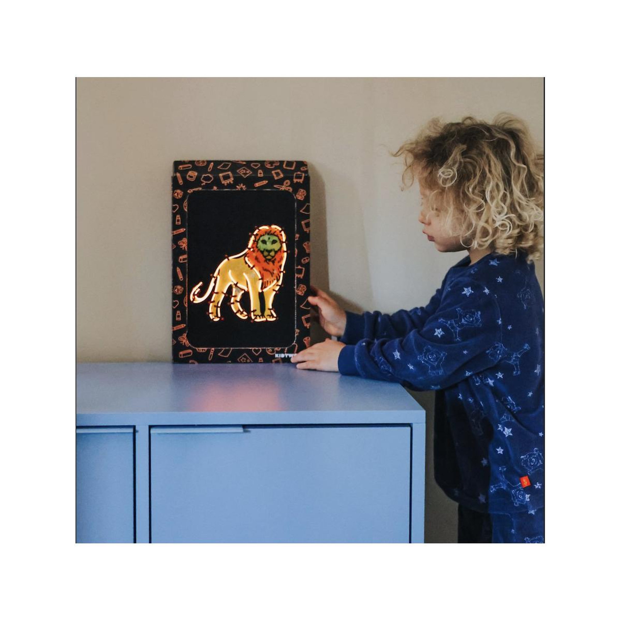 Voir la diapositive 3 : KIDYWOLF Kidyneon - Kit decoration murale lumineuse animaux -