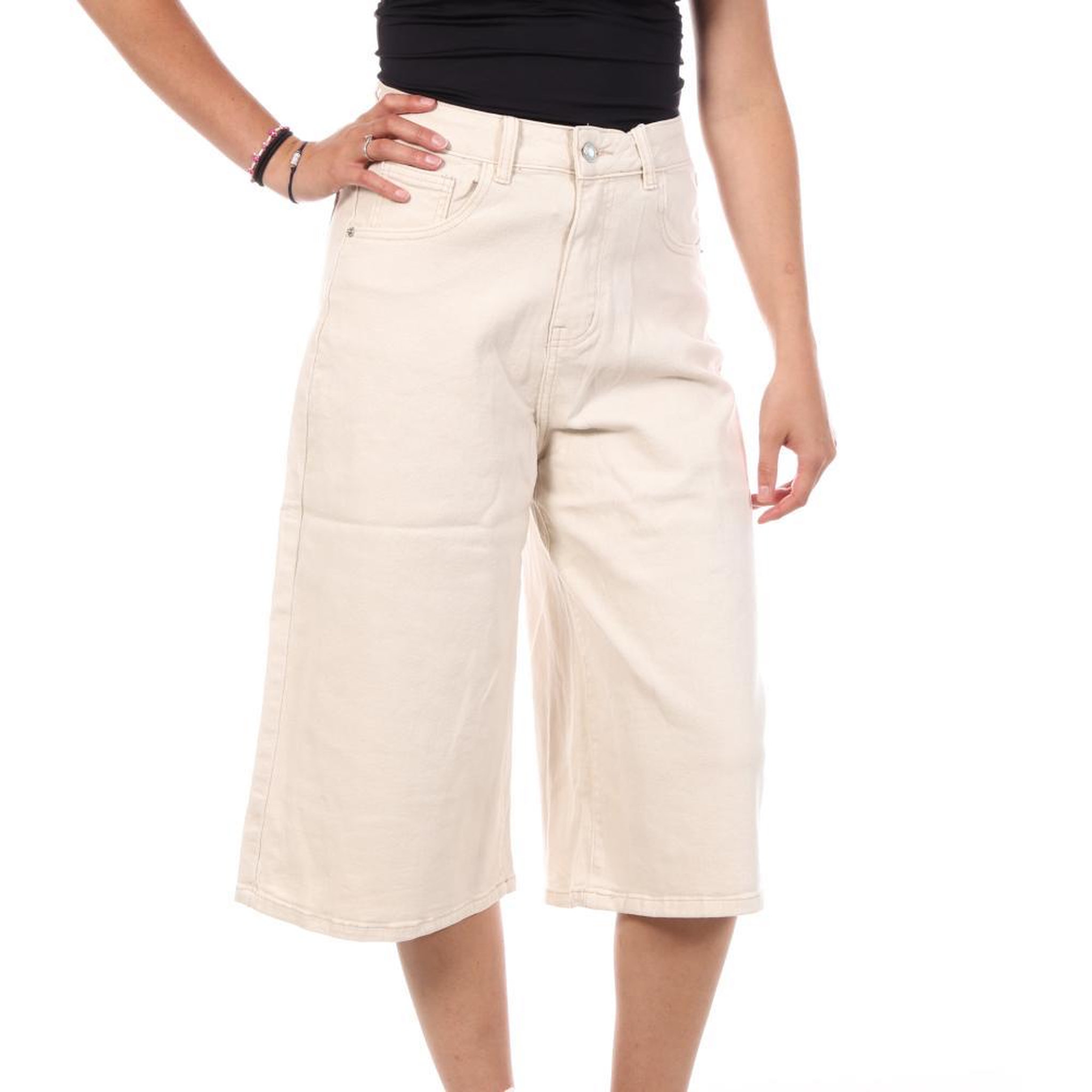 MONDAY PREMIUM Bermuda Beige Femme Monday Premium 1946. Coloris disponibles : Beige