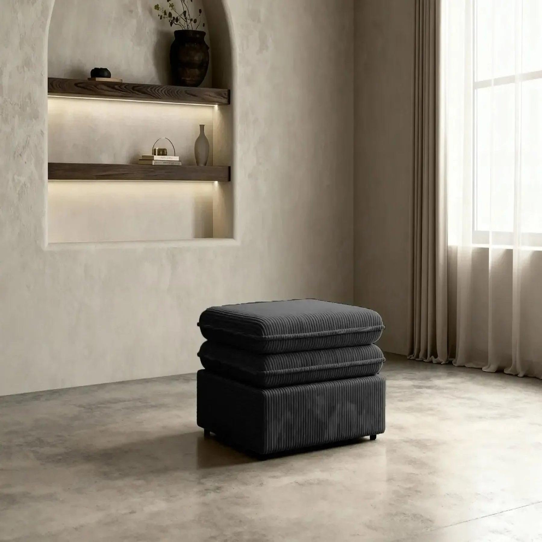 Voir la diapositive 2 : CASANOVA PARIS Oscar - pouf velours cotelé