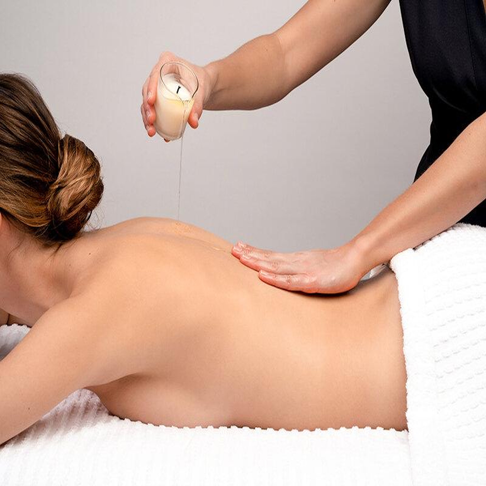Voir la diapositive 3 : Smartbox Moment de détente près de valence avec massage, bain hydromassant et accès au spa - coffret cadeau bien-être