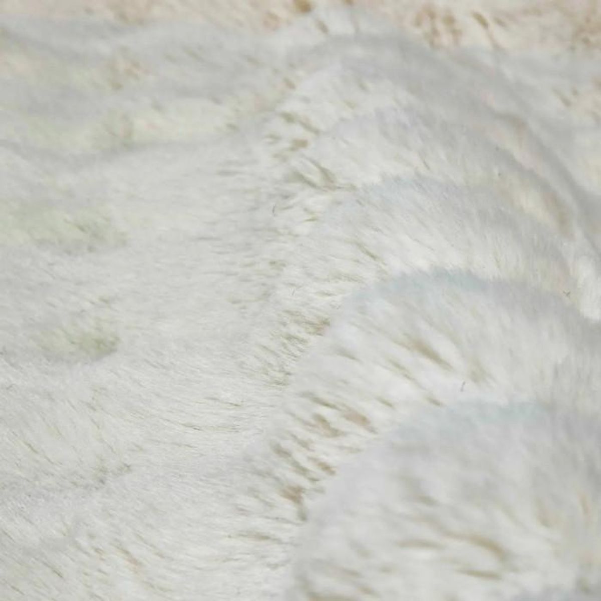 ATMOSPHERA Tapis Imitation Fourrure 3D  Zephy  60x90cm Blanc