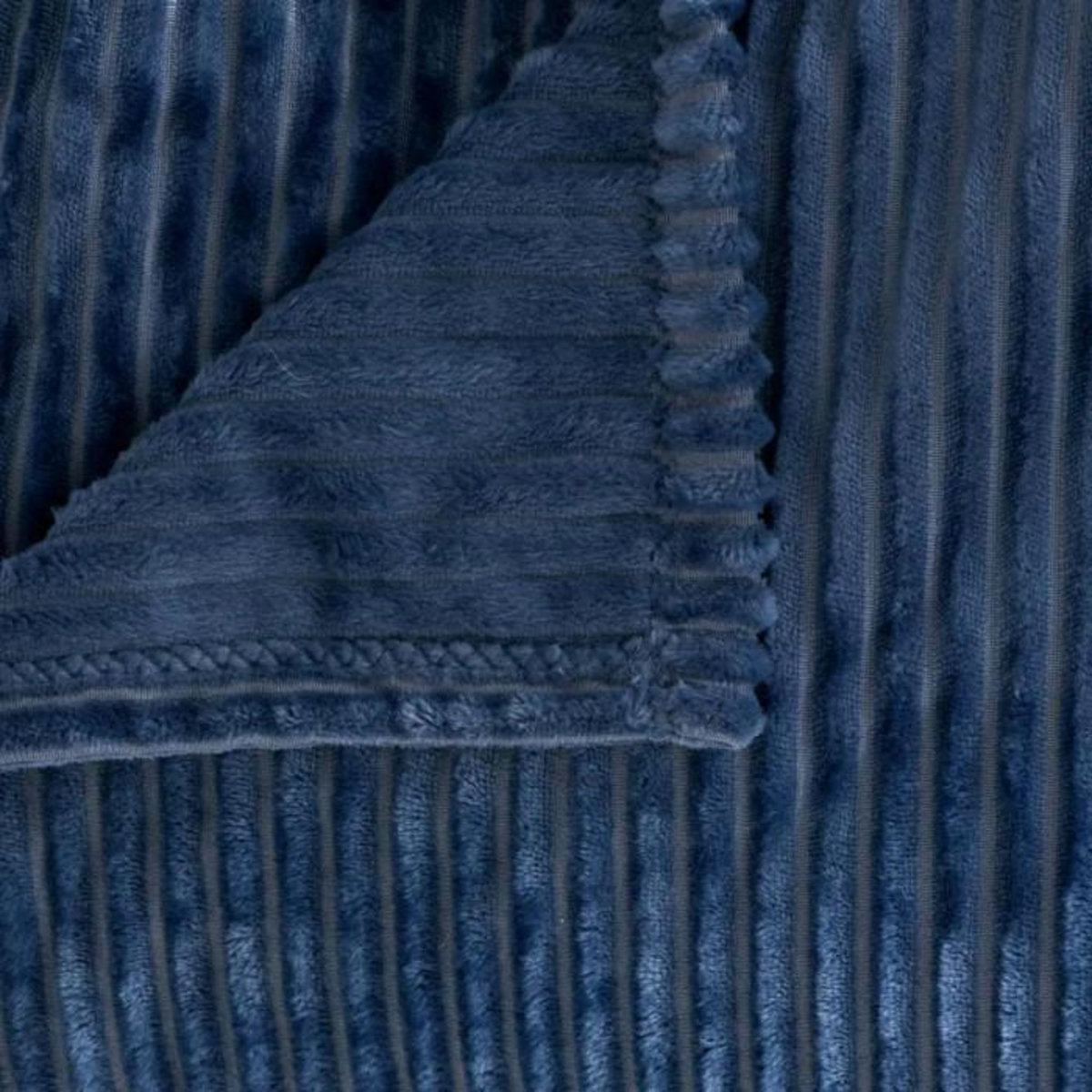 ATMOSPHERA Plaid en Velours Côtelé  Arum  220x240cm Bleu Encre