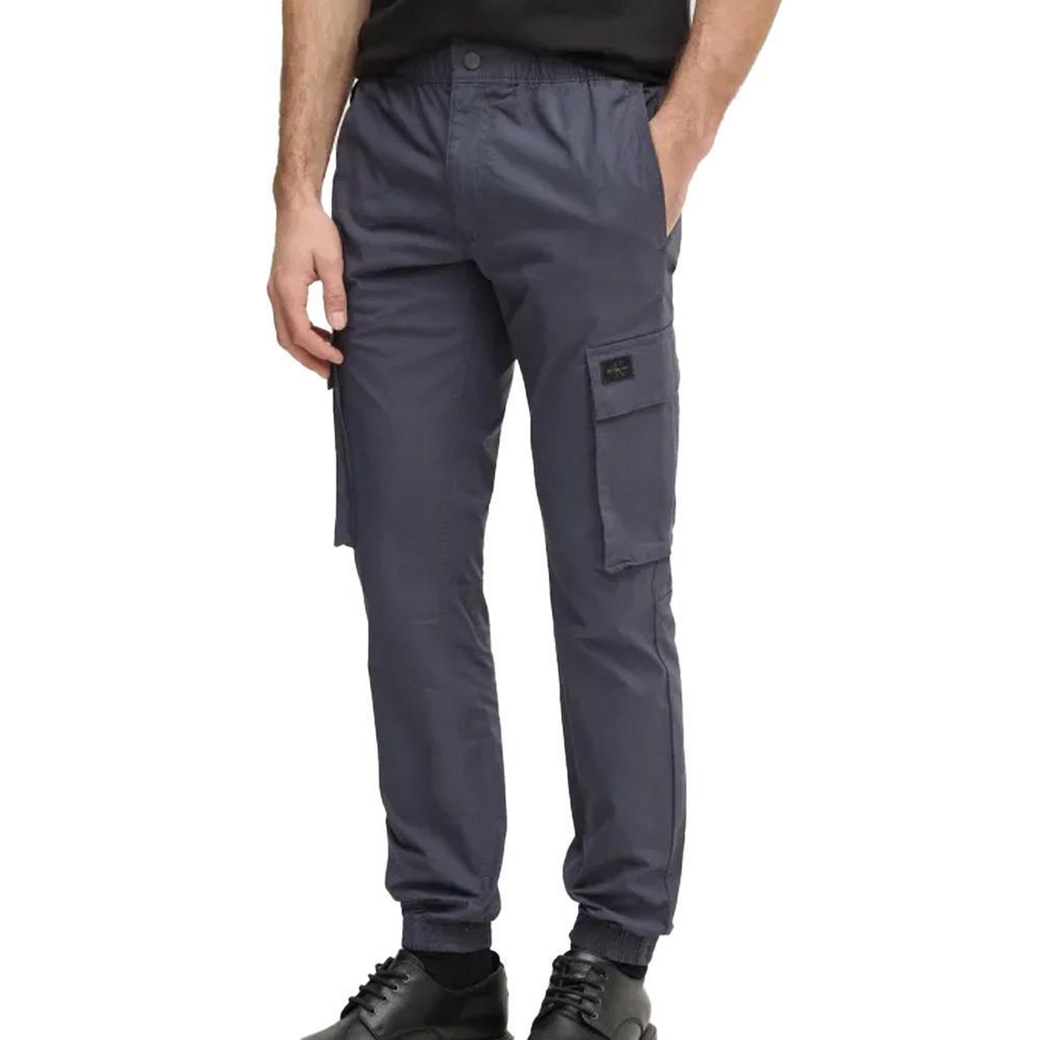 Voir la diapositive 2 : CALVIN KLEIN JEANS Pantalon cargo marine homme calvin klein jeans j30j327614