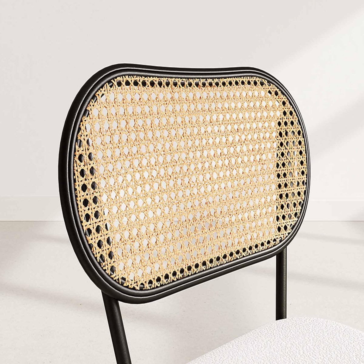 LISA DESIGN Luciano - lot de 2 chaises cannage - dossier arrondi - en tissu bouclette