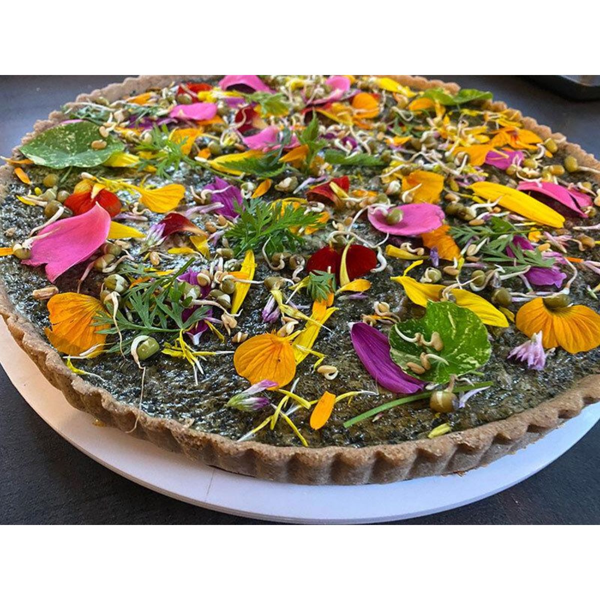 Smartbox Cours de cuisine végétarienne à base de plantes sauvages sur les bords du lac d'Annecy - Coffret Cadeau Gastronomie