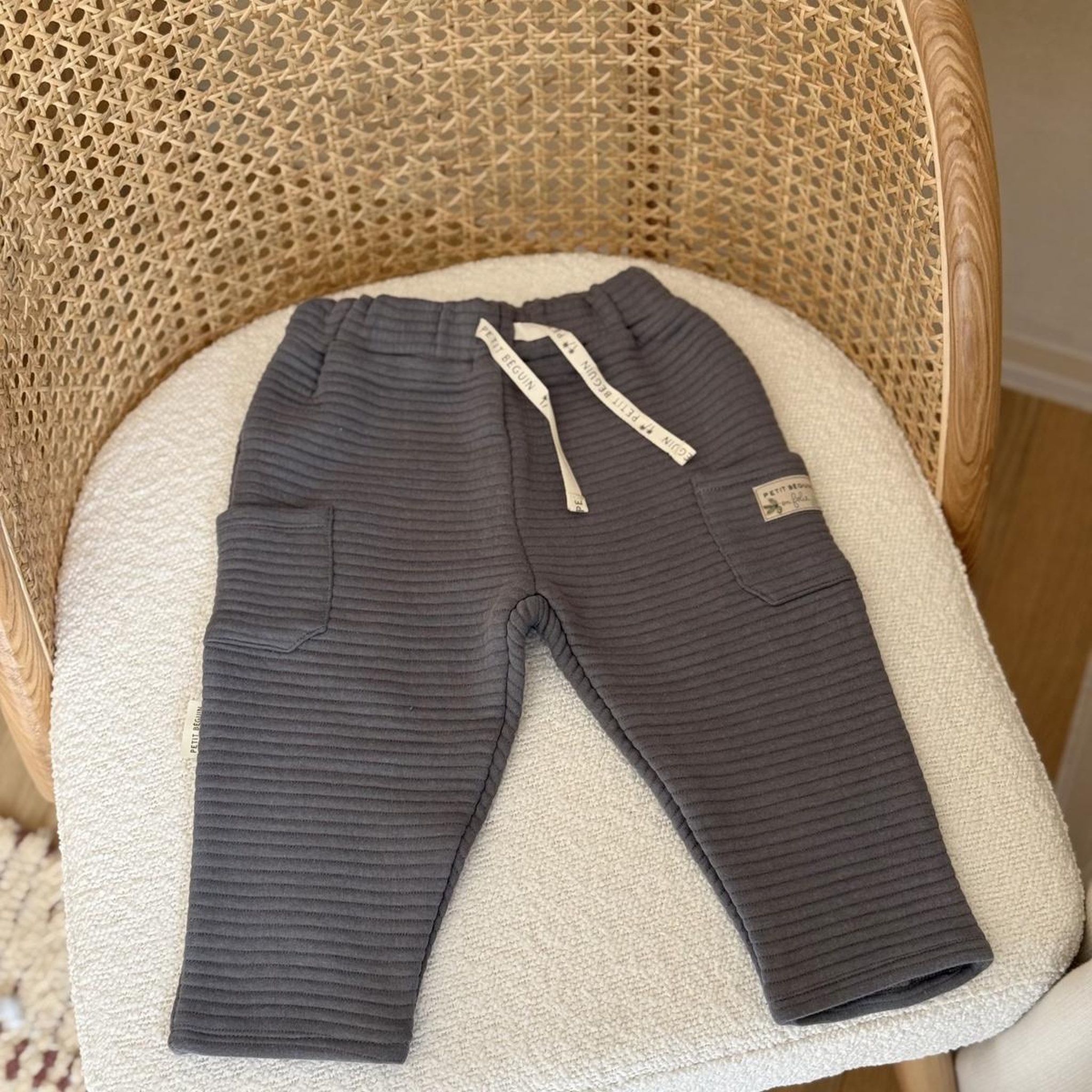 Voir la diapositive 4 : Petit Béguin Pantalon enfant Boavista