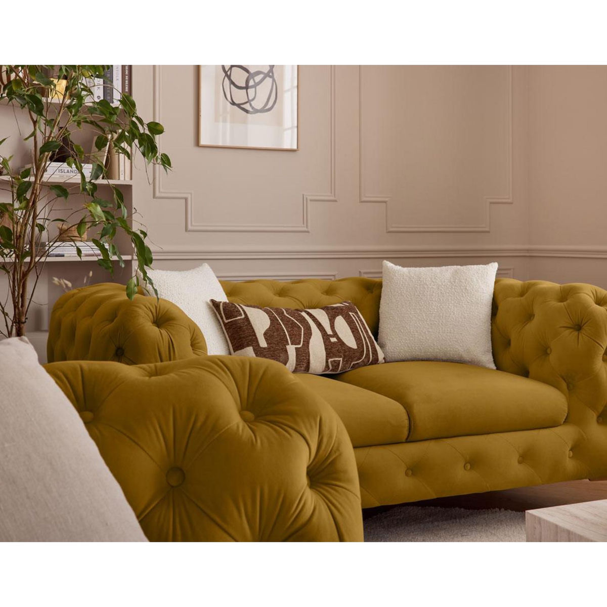 LISA DESIGN Camden - canapé 2 places chesterfield en velours - pieds en métal doré