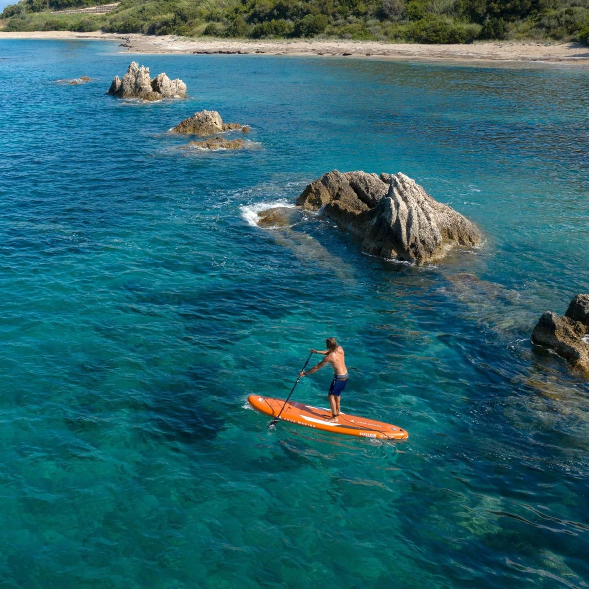 Aqua Marina Stand Up Paddle Gonflable - Fusion 10'10  - 15cm d'épaisseur - Pack stand up paddle gonflable (SUP) avec pompe haute pression. pagaie. leash et sac de rangement inclus