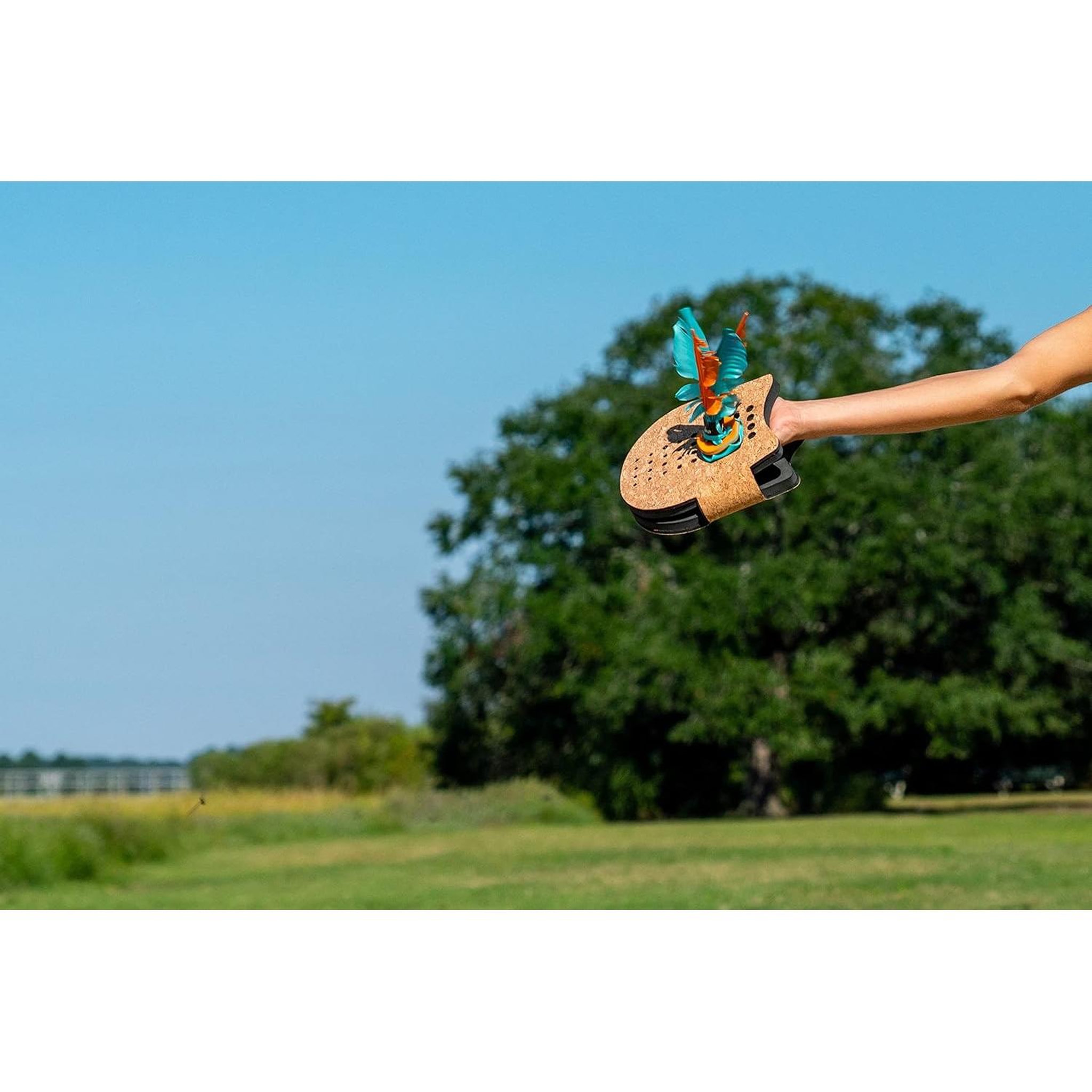 Voir la diapositive 4 : Waboba Voli - Set de 2 Raquettes et Volant de Badminton