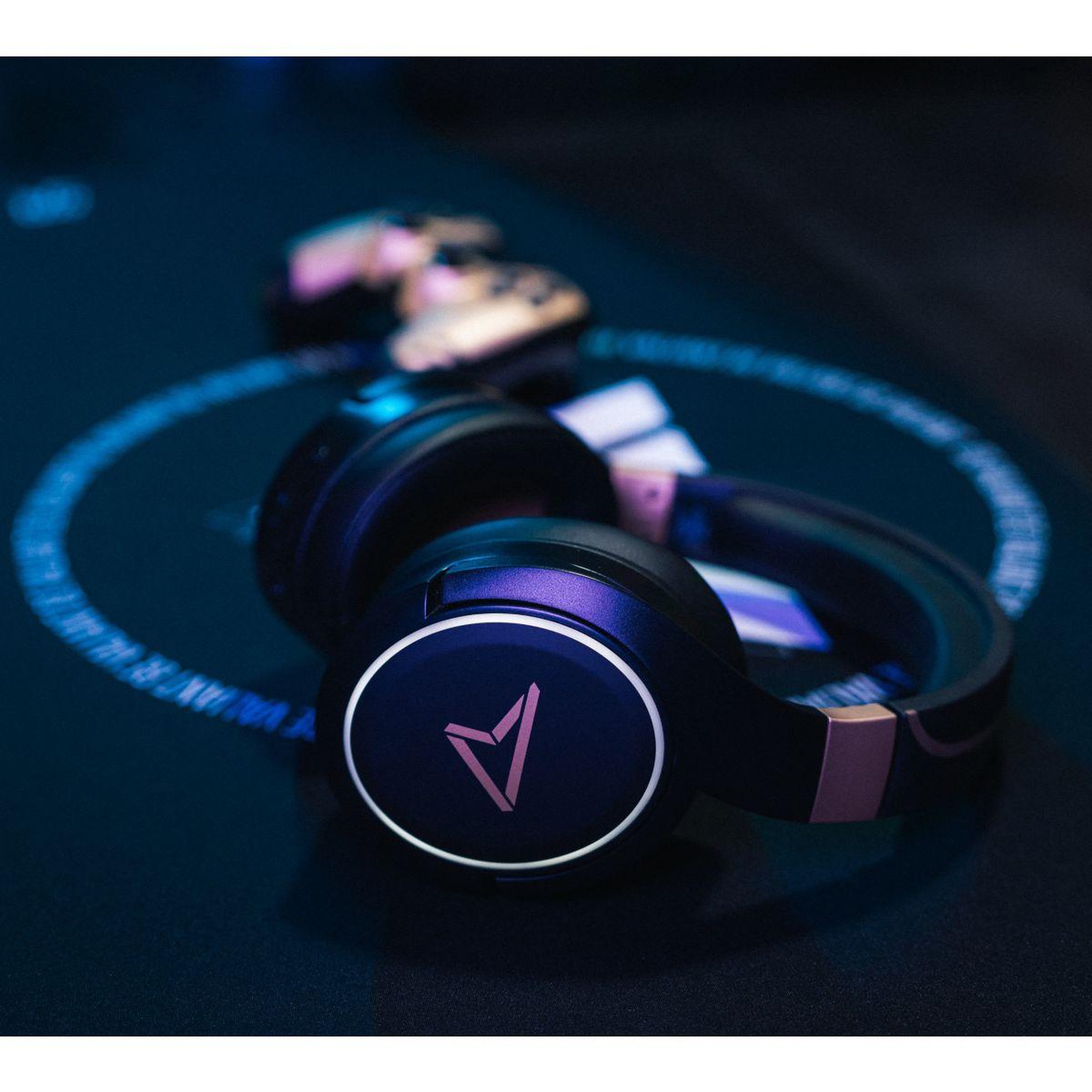Voir la diapositive 2 : STEELPLAY Casque gamer metaltech radiance