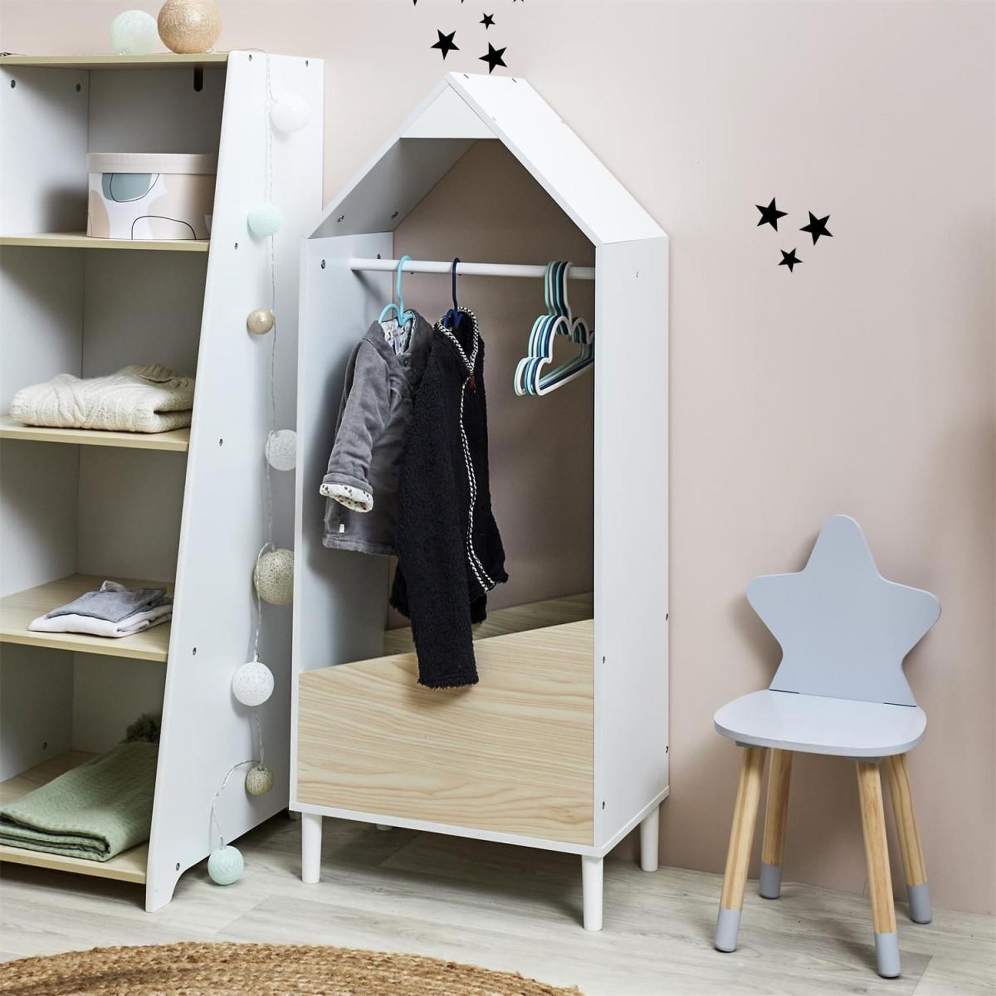 Voir la diapositive 4 : HOME DECO KIDS Penderie enfant  maya  116cm blanc & beige
