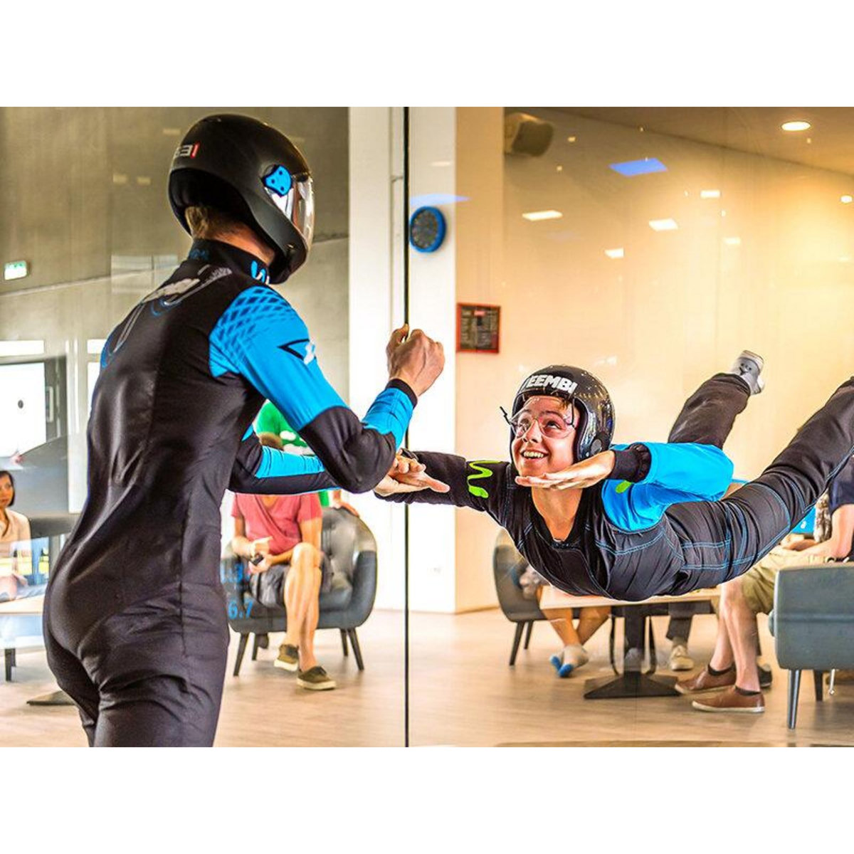 Smartbox Simulateur de chute libre : 3 vols pour enfant près de Lille - Coffret Cadeau Sport & Aventure