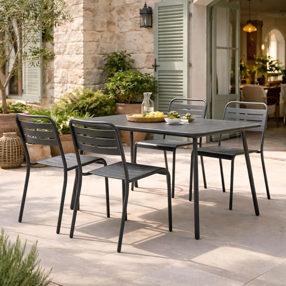 CONCEPT USINE Ensemble table de jardin 120 cm et 4 chaises BERGAME