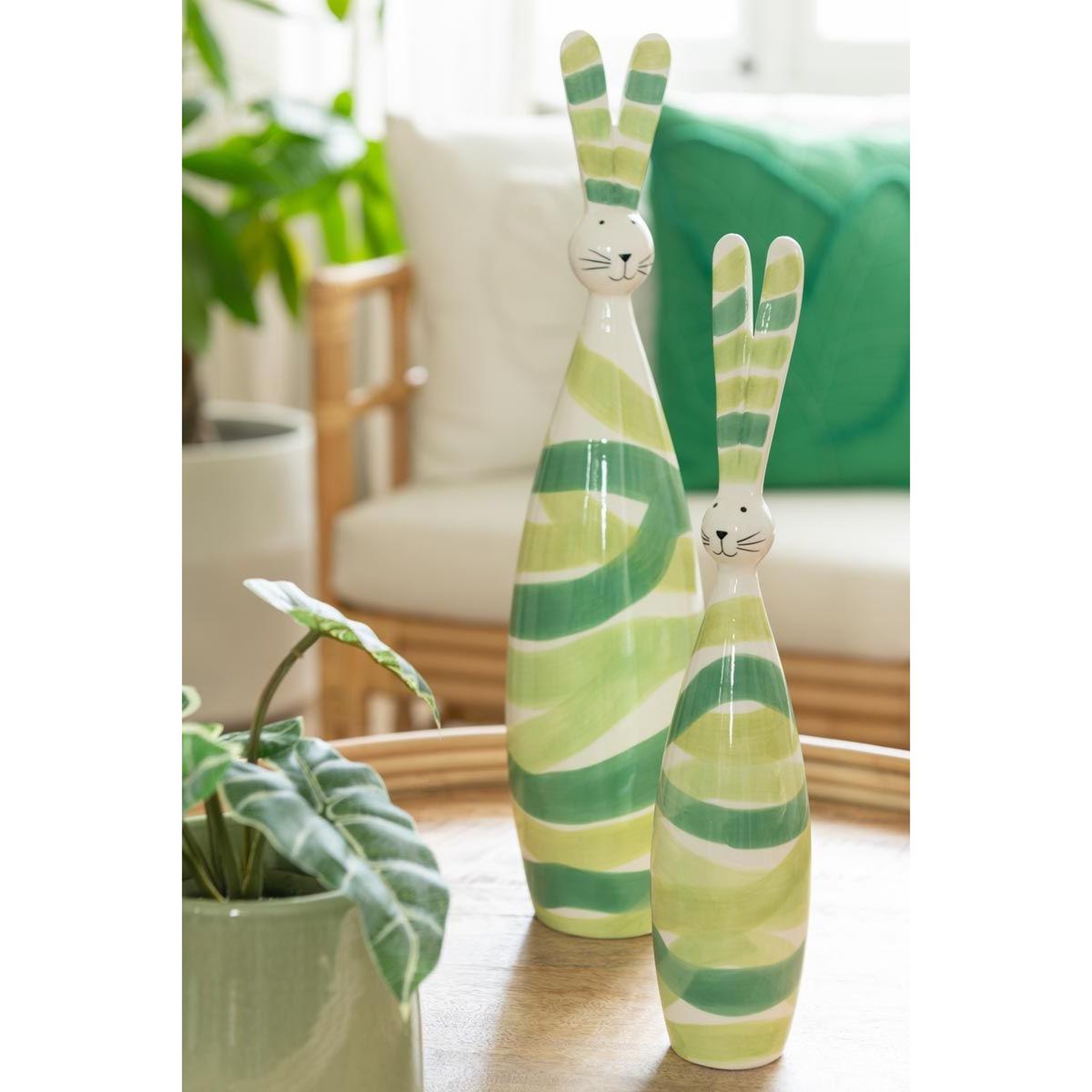Voir la diapositive 3 : J-LINE Statuette déco lapin en dolomite  lignes  44cm vert