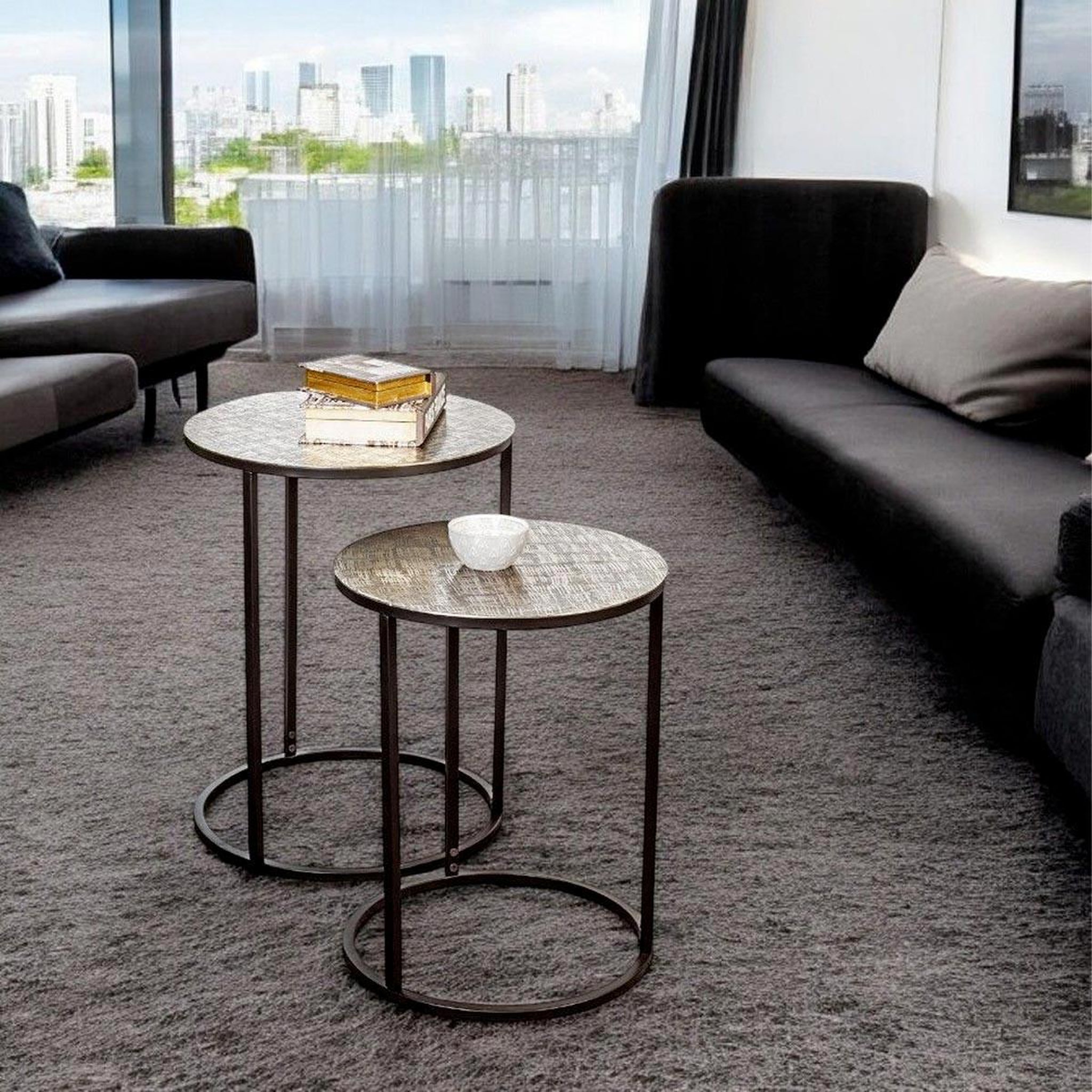 Voir la diapositive 3 : Paris Prix Table d'appoint ronde  galia  52cm argent & noir