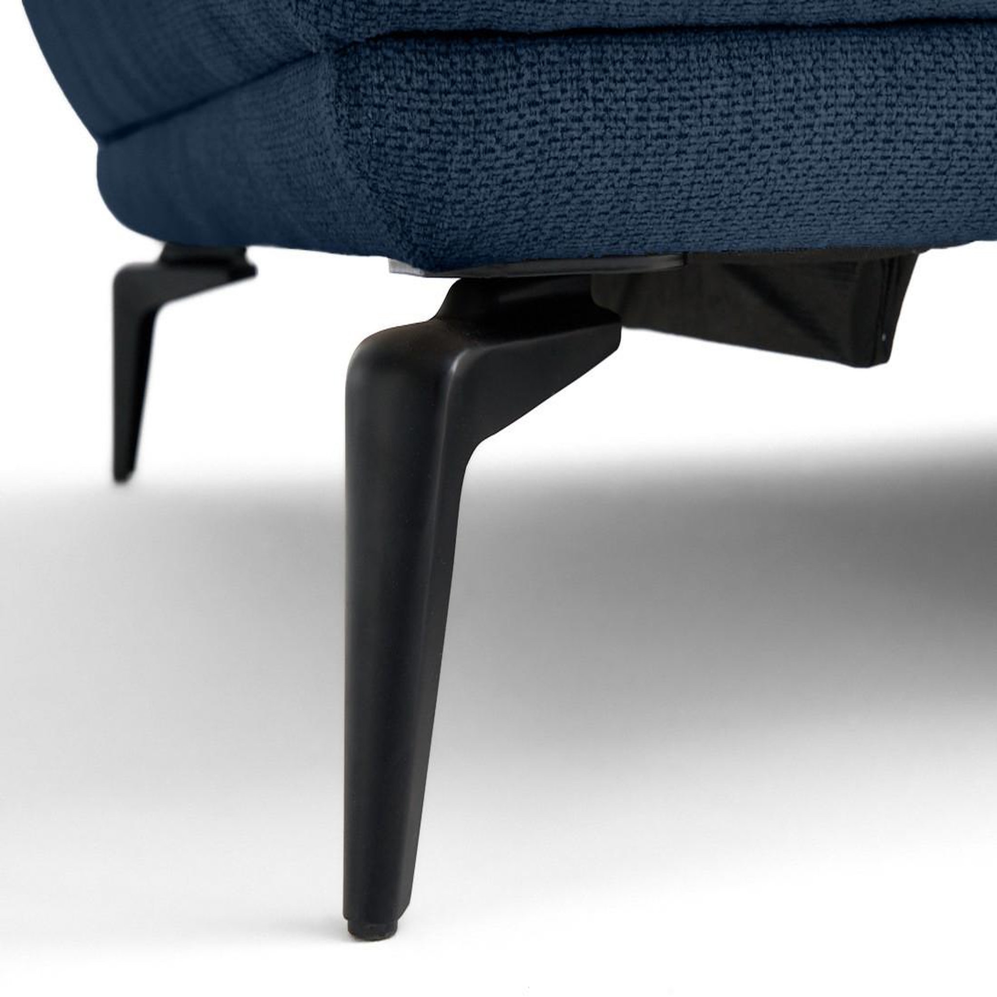 Voir la diapositive 6 : LISA DESIGN Arica - canapé droit 2 places en tissu texturé