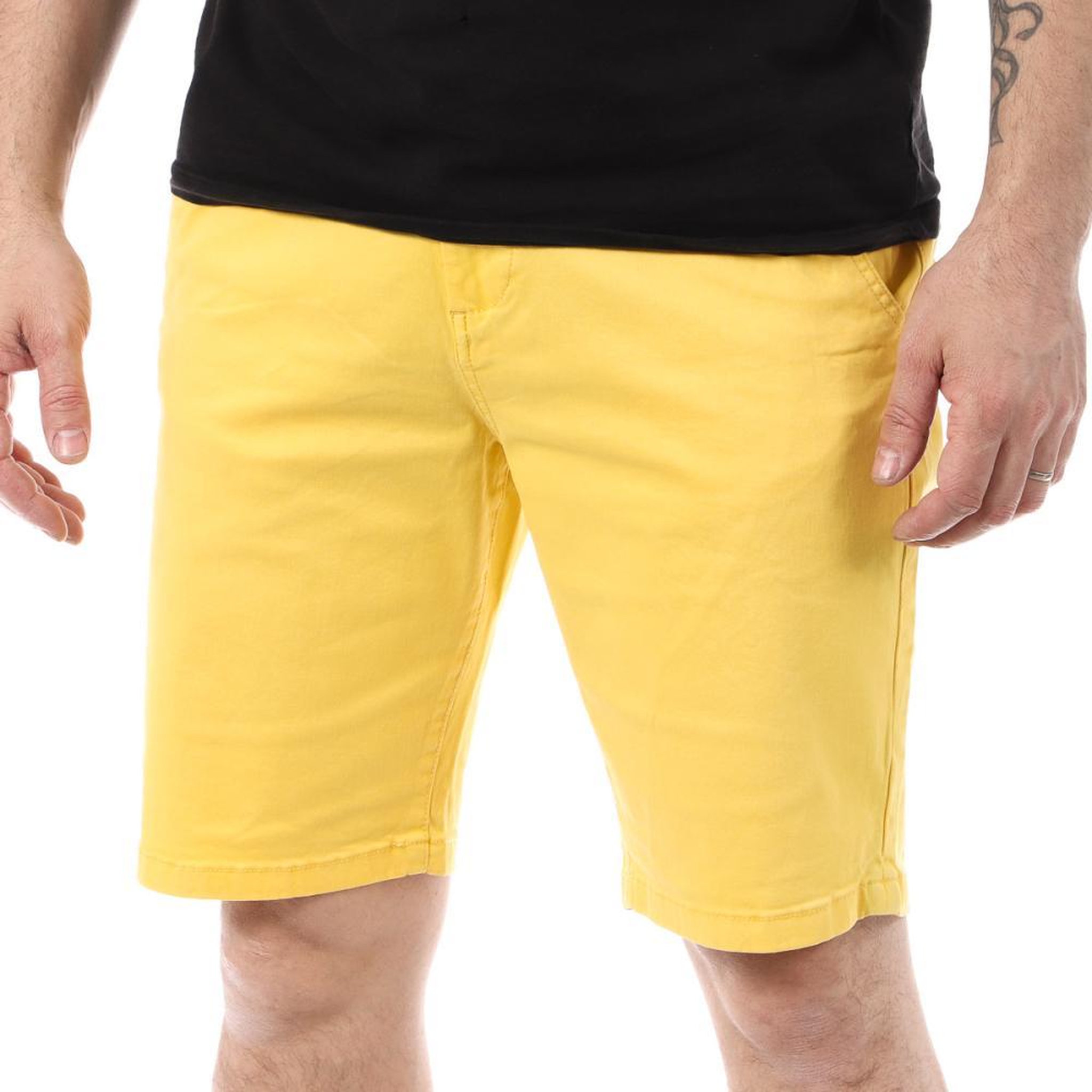 Jaune