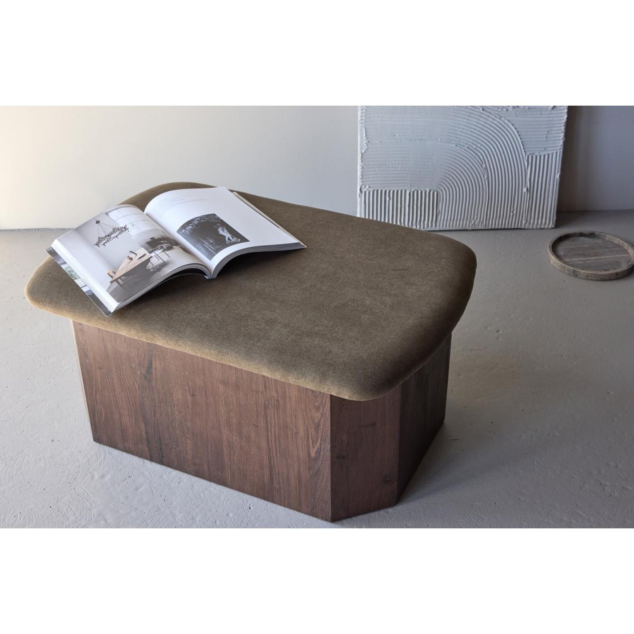 Voir la diapositive 6 : Paris Prix Pouf design  todd  88cm marron