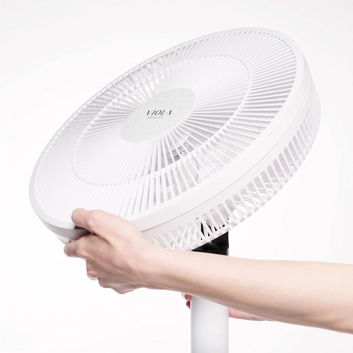 VIOLA Spring X9 Ventilateur sur pied Silencieux et Puissant avec télécommande - 9 vitesses + Turbo et Eco - écran LED et minuterie