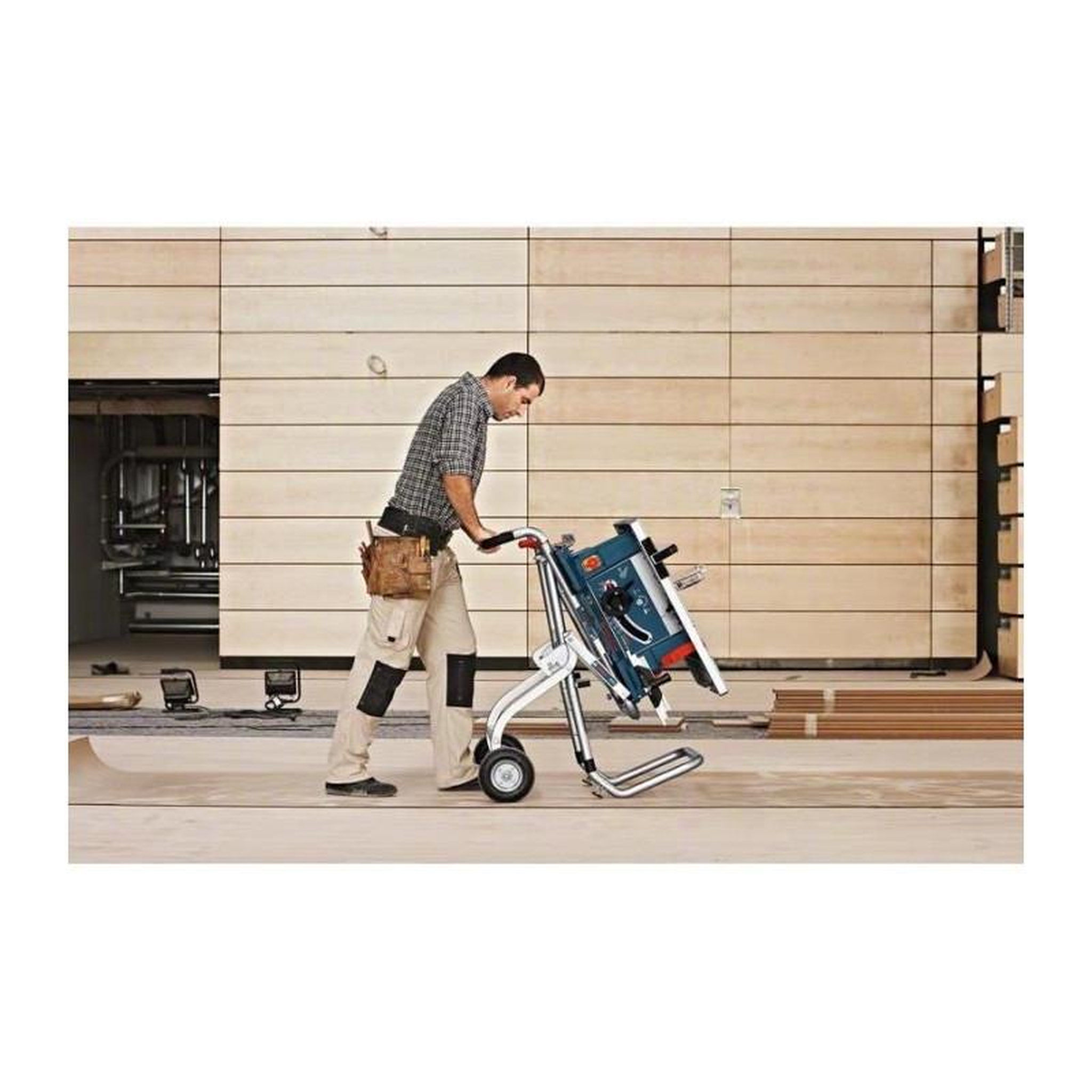 Voir la diapositive 2 : Bosch Professional Table de transport et de travail BOSCH PROFESSIONAL GTA 60 W