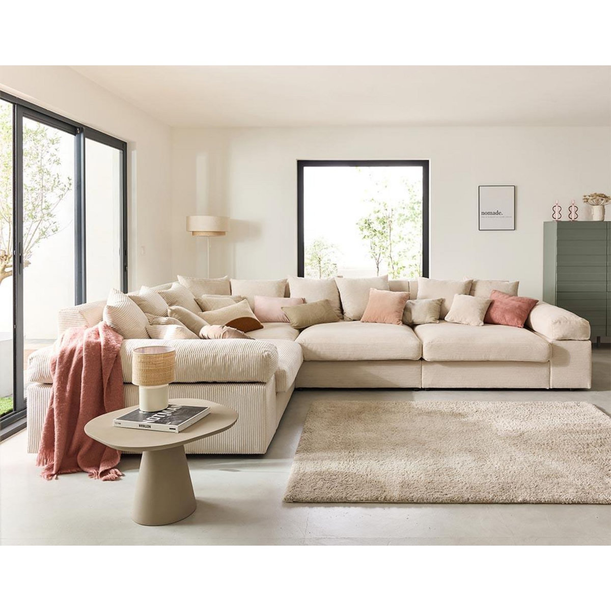 LISA DESIGN Aspen - canapé d'angle réversible 5 places - assise profonde - en velours côtelé