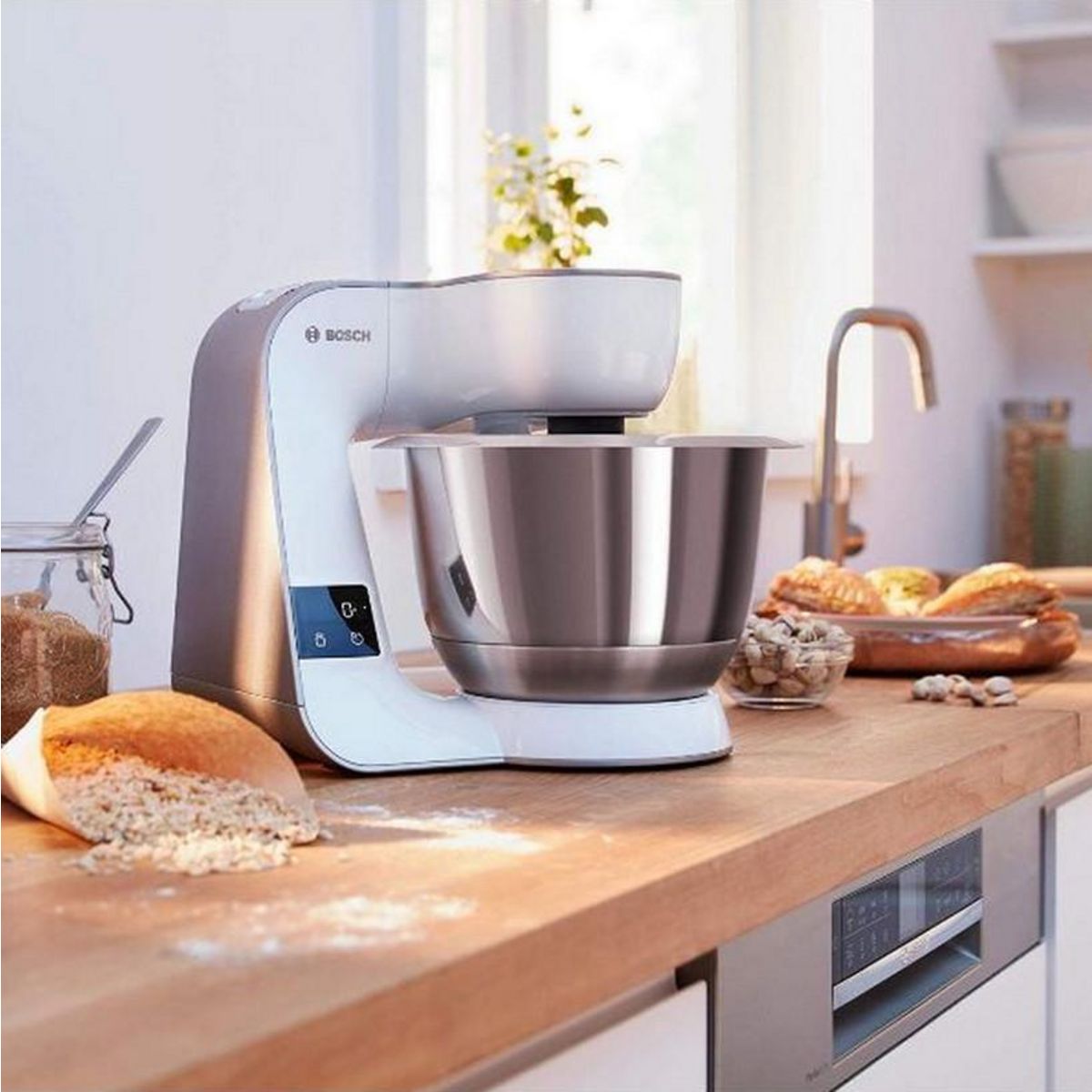 BOSCH Robot pâtissier multifonction 3.9l 1000w blanc/champagne - mum5xw20