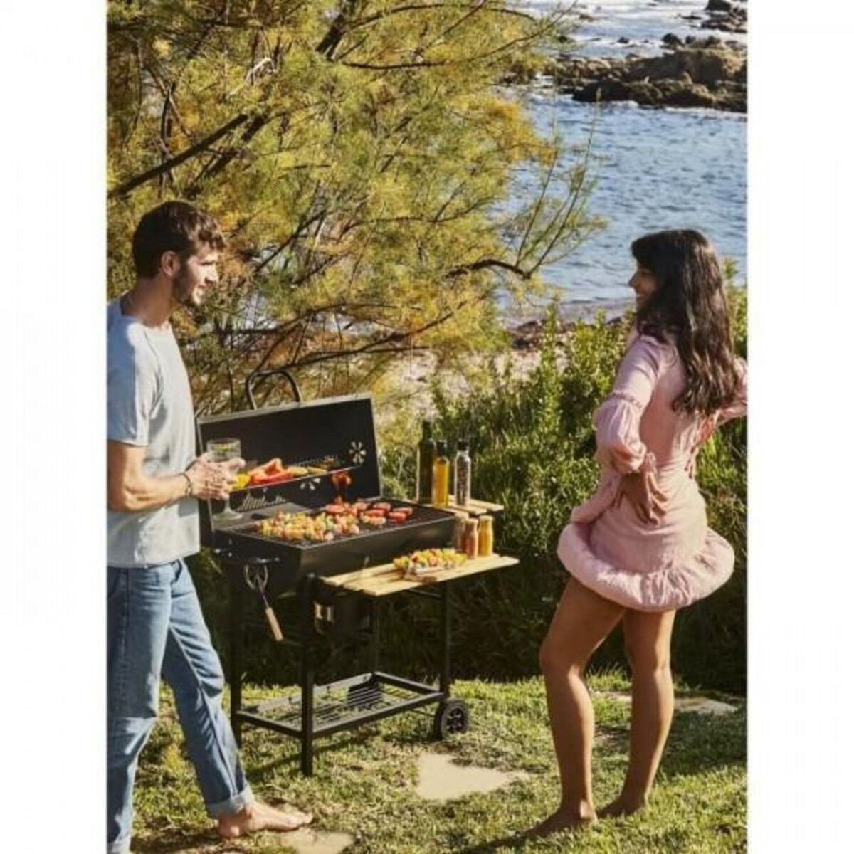 AAAAA Barbecue a charbon MIKE - 2 grilles acier chromé - Surface de cuisson : 71 x 35 cm - Noir