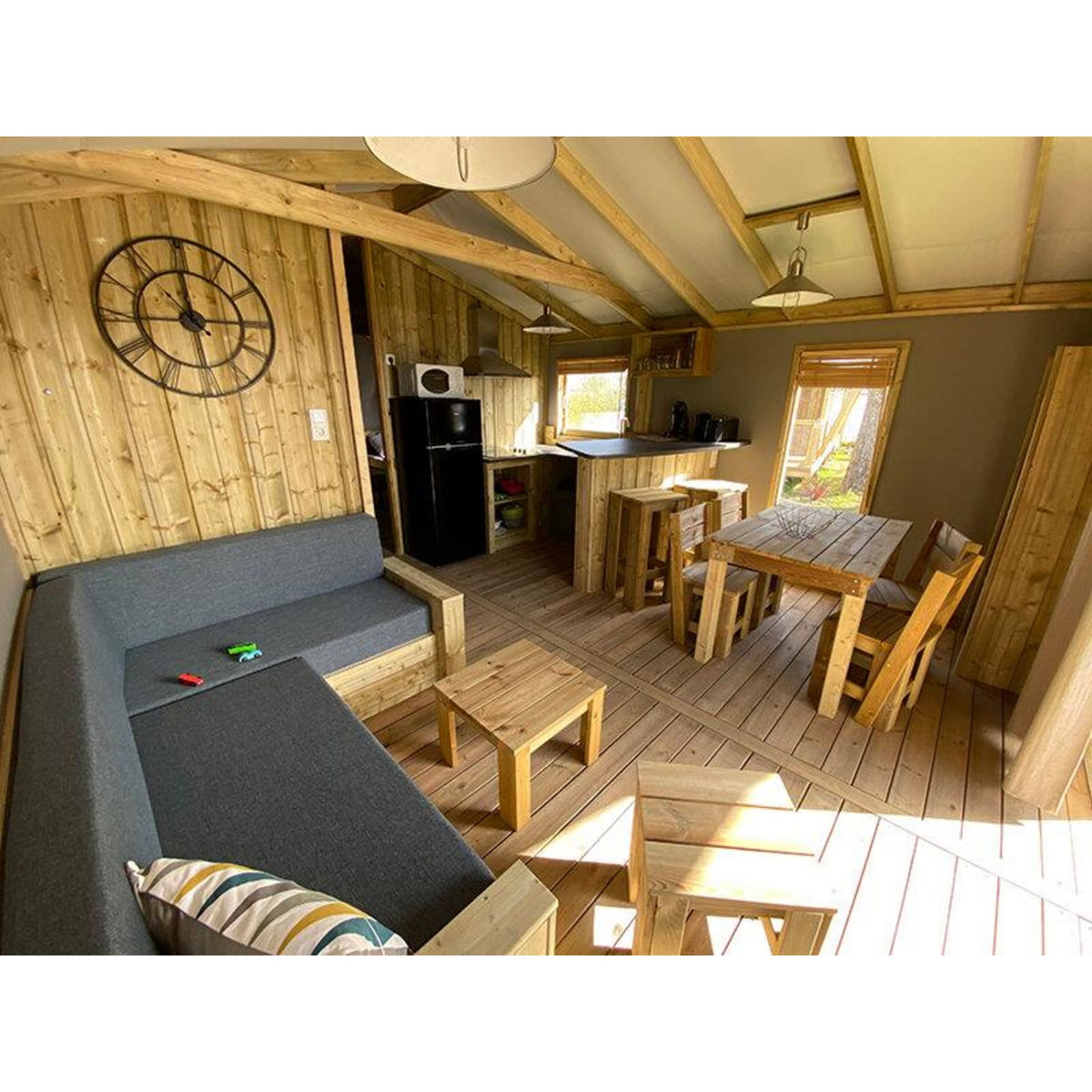 Smartbox Escapade familiale de 3 jours en cabane lodge en Vendée - Coffret Cadeau Séjour