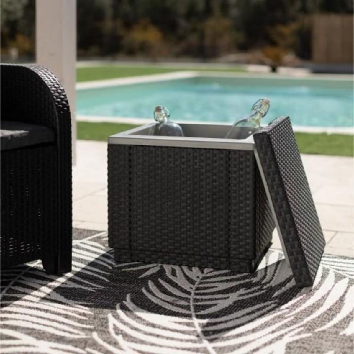 ALLIBERT by KETER Table Keter Glaciere Ice Cube Graphite 405981