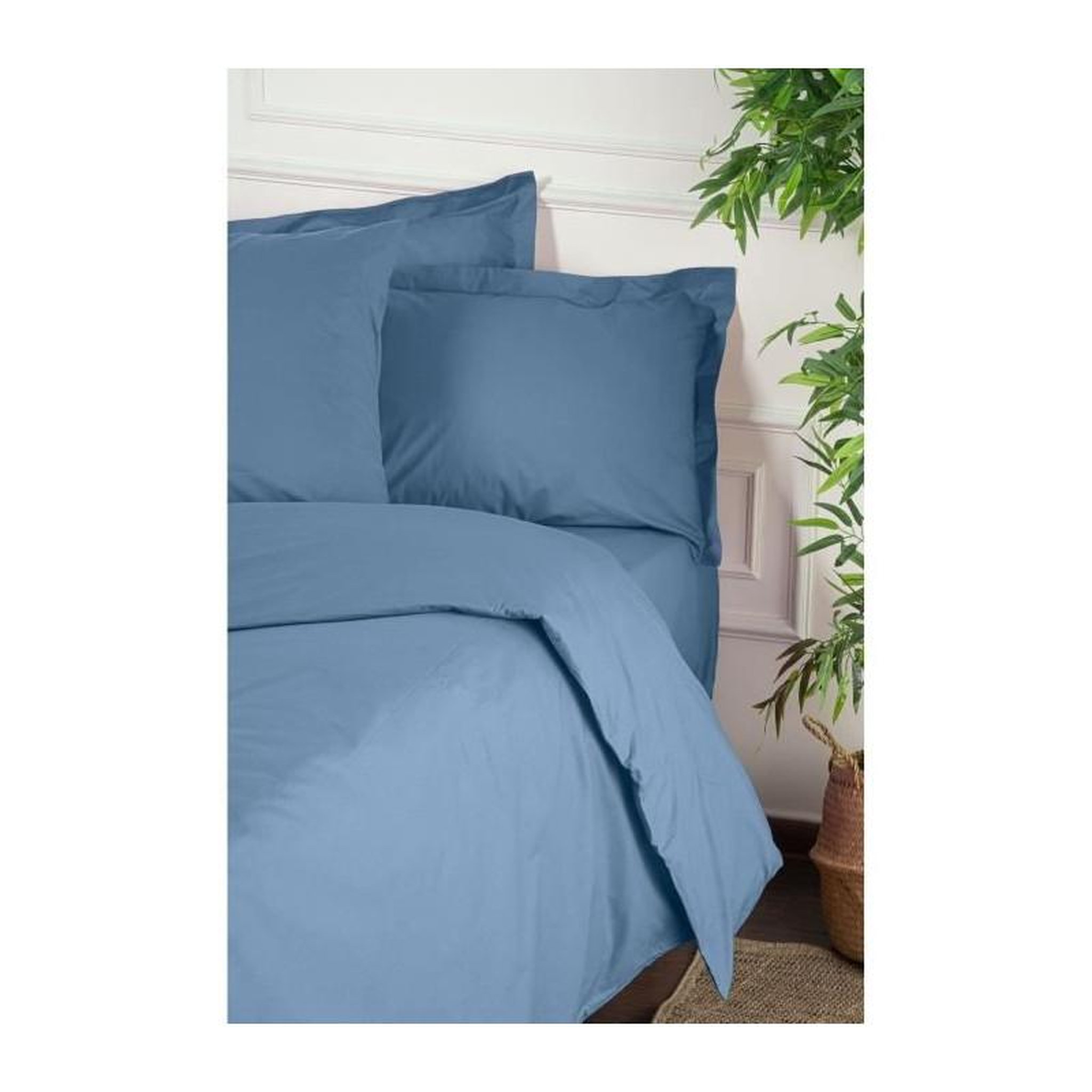 Voir la diapositive 2 : GENERIQUE Parure de lit - 1 housse de couette 220 x 240 cm + 2 taies d'oreiller 60 x 60 cm - 100% coton renforcé - Bleu