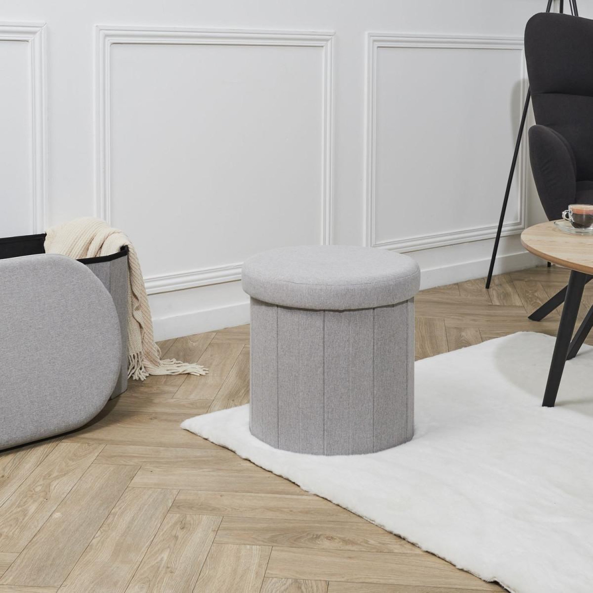 Voir la diapositive 4 : The Home Deco Factory Pouf coffre pliable  pills  38cm gris