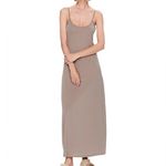 JACQUELINE DE YONG Robe  Femme JDY Dalila. Coloris disponibles : Marron