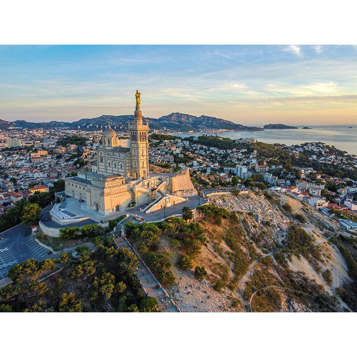 Smartbox Coffret cadeau Saint-Valentin : un séjour romantique à Marseille - Coffret Cadeau Séjour