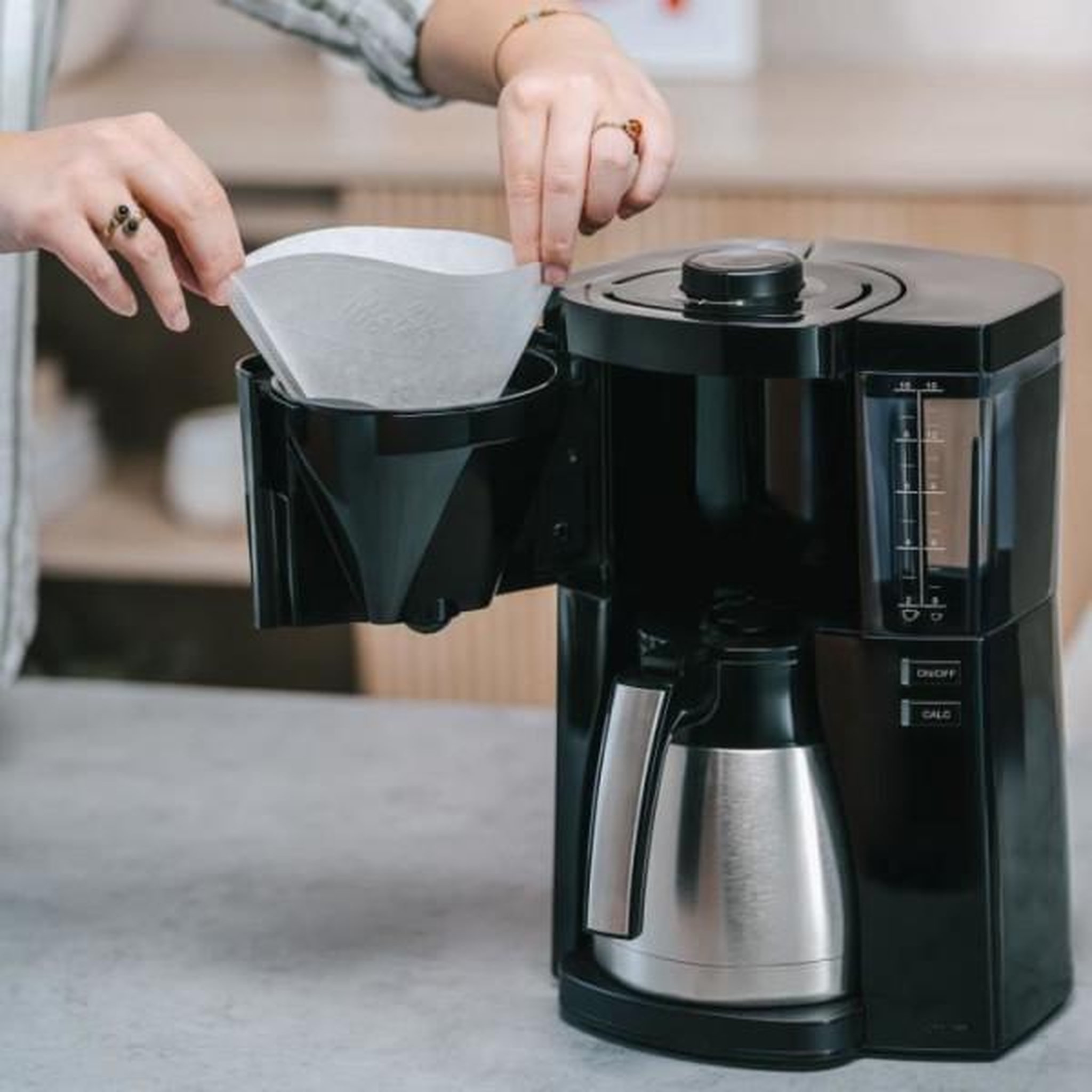 Voir la diapositive 4 : Melitta Machine a cafe - cafetiere electrique  - melitta - look v therm 1025-12 - 1080 w - 1,25 l - noir