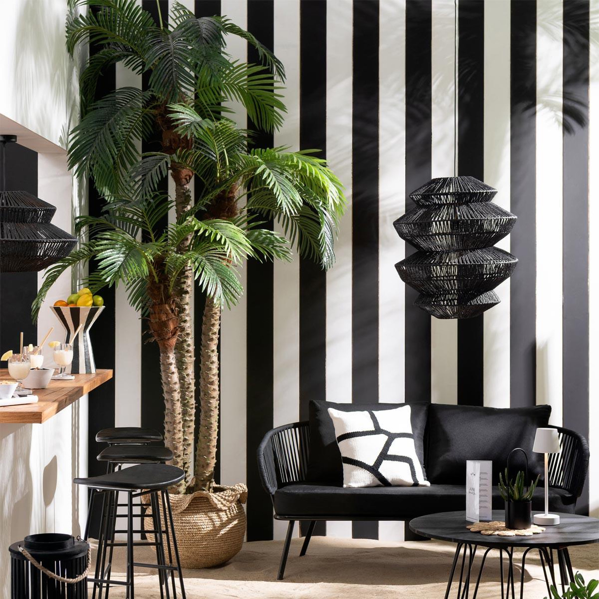 Voir la diapositive 3 : J-LINE Suspension design  corde  57cm noir