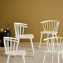 Voir la diapositive 2 : SWEEEK Lot de 4 chaises blanches à barreaux en bois et contreplaqué. Paula. L 51 x P 53 x H 75cm
