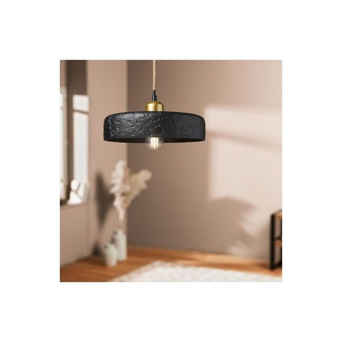 OSTARIA Suspension ciment et métal noire et dorée