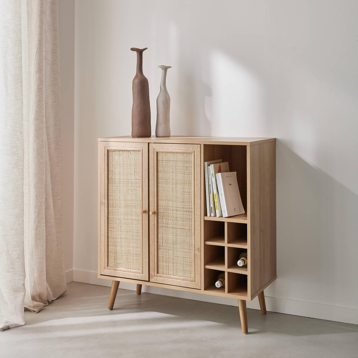 SWEEEK Buffet range bouteilles portes en cannage et décor bois avec casiers. buffet haut. vaisselier. 83cm