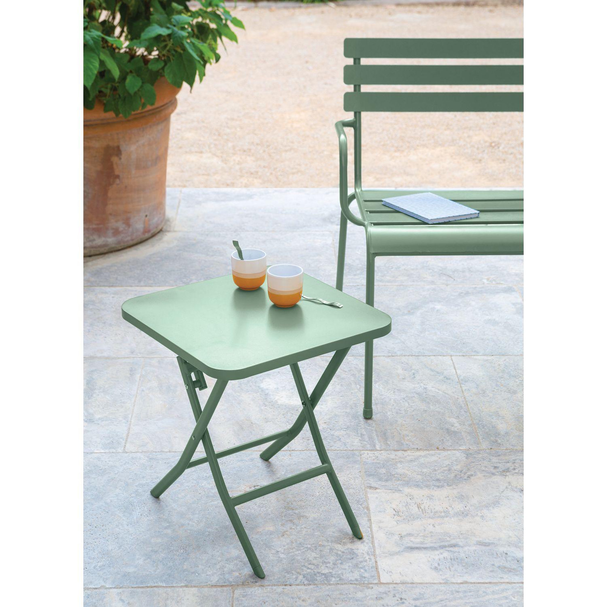Voir la diapositive 6 : HESPERIDE Table d'appoint carrée pliante greensboro olive - 40 x 40 cm - hespéride