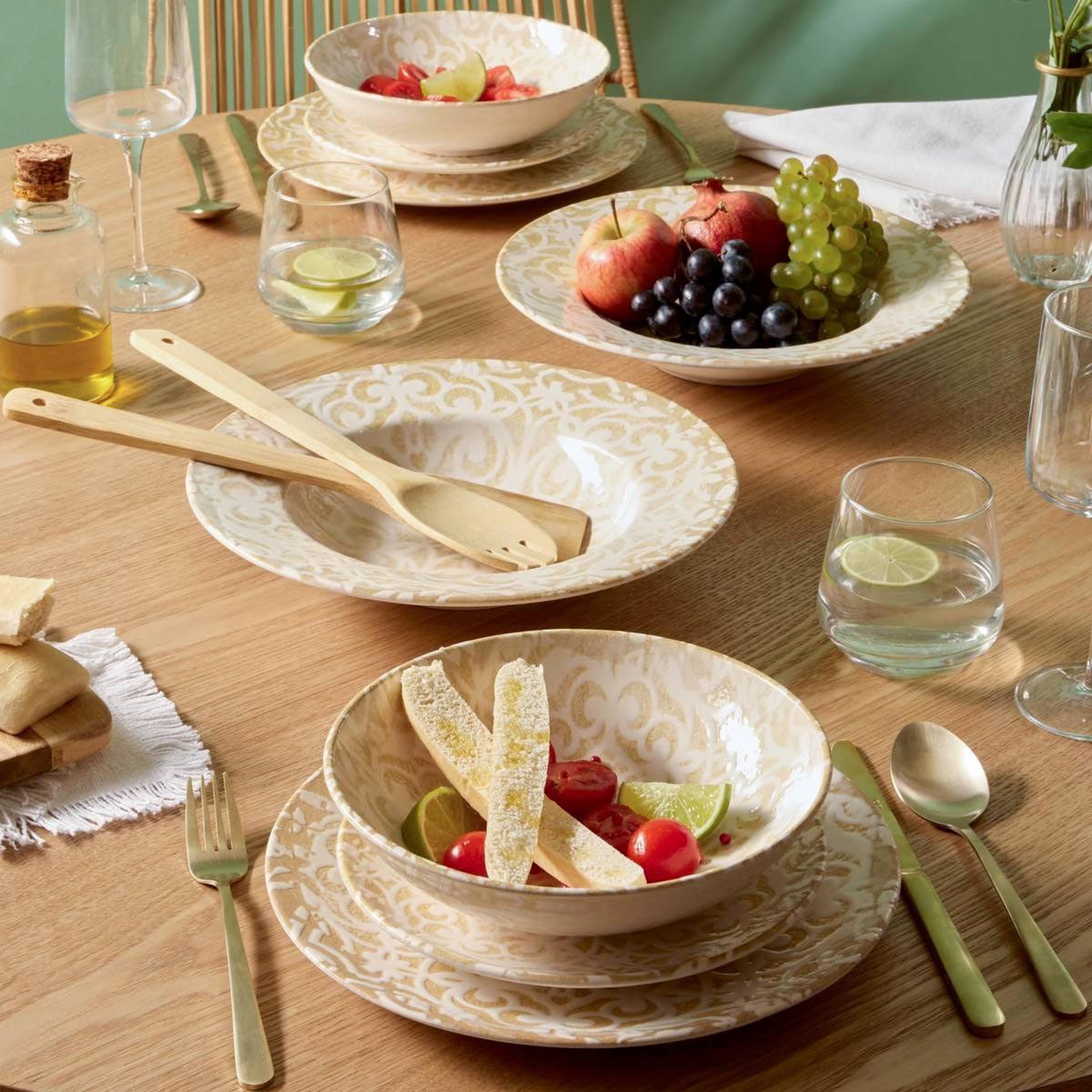 Voir la diapositive 3 : SECRET DE GOURMET Lot de 6 assiettes creuses  anna  20cm crème