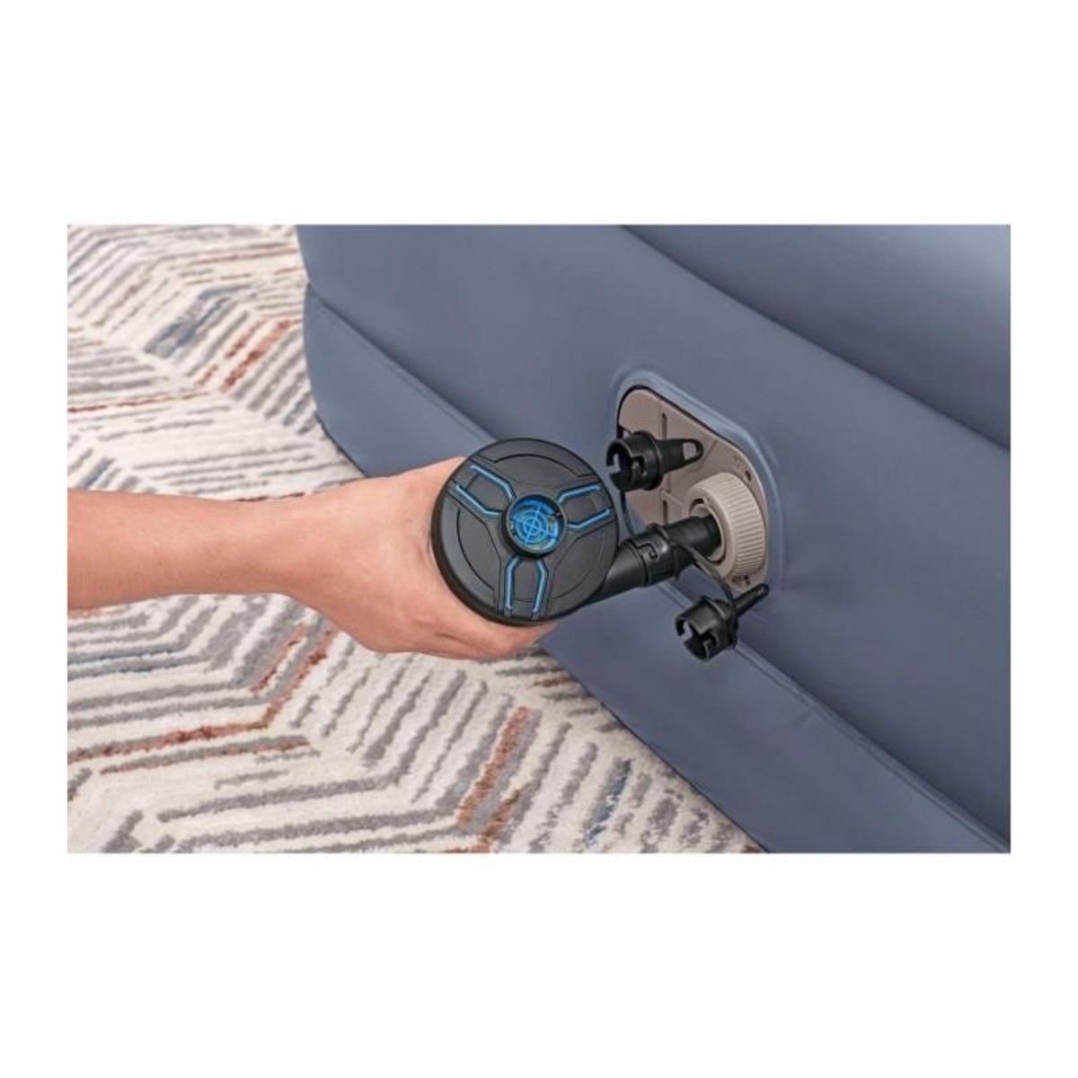 BESTWAY Lit gonflable - BESTWAY - 6713I - Tritech™ - 2 places, 203 x 152 x 51 cm, pompe électrique intégrée, cadre de lit