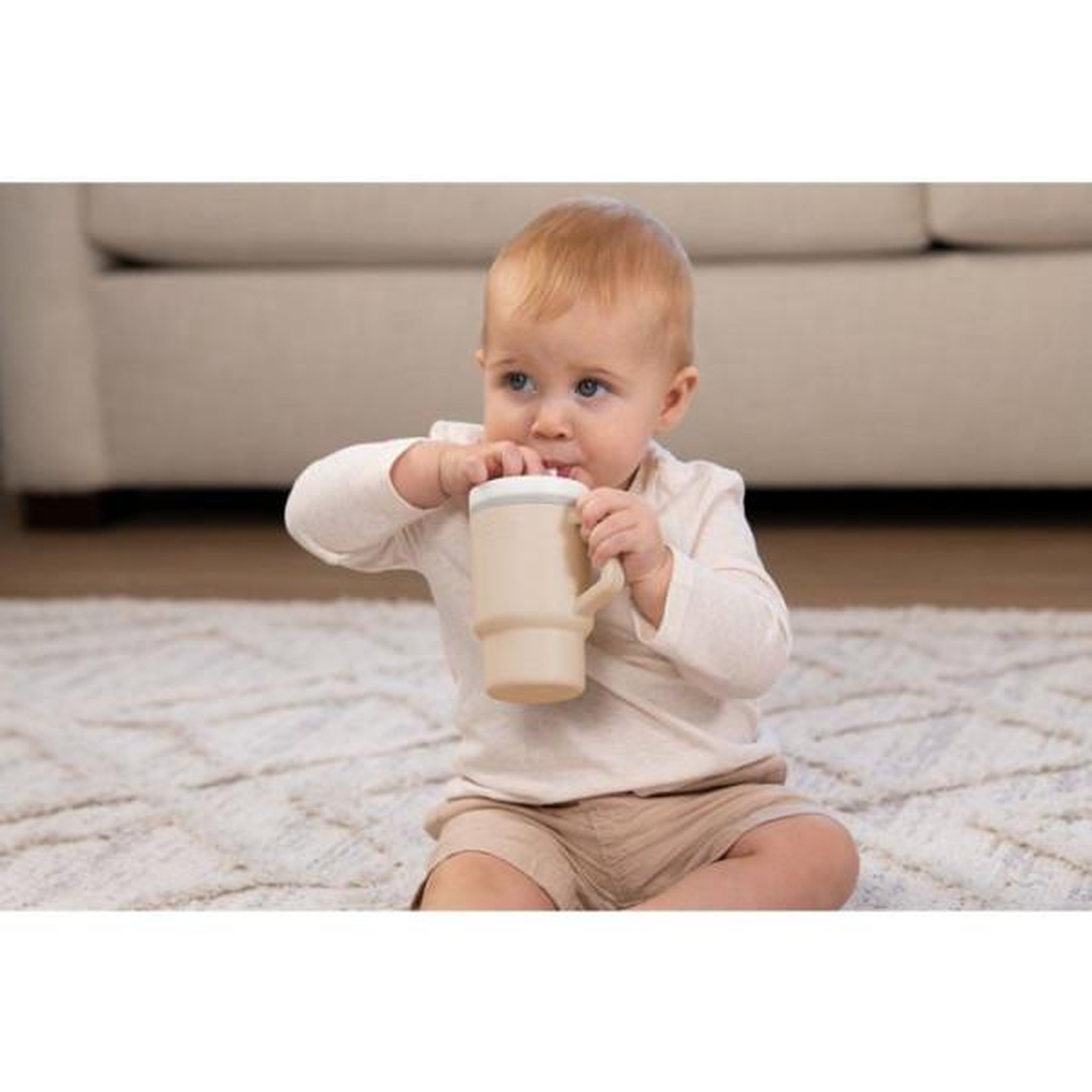 Voir la diapositive 6 : INFANTINO Ma premiere tasse silicone - infantino - 255 ml - sand