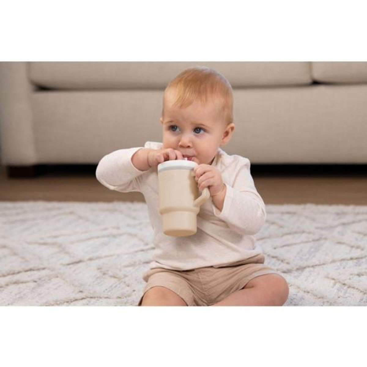 INFANTINO Ma premiere tasse silicone - INFANTINO - 255 ml - Sand