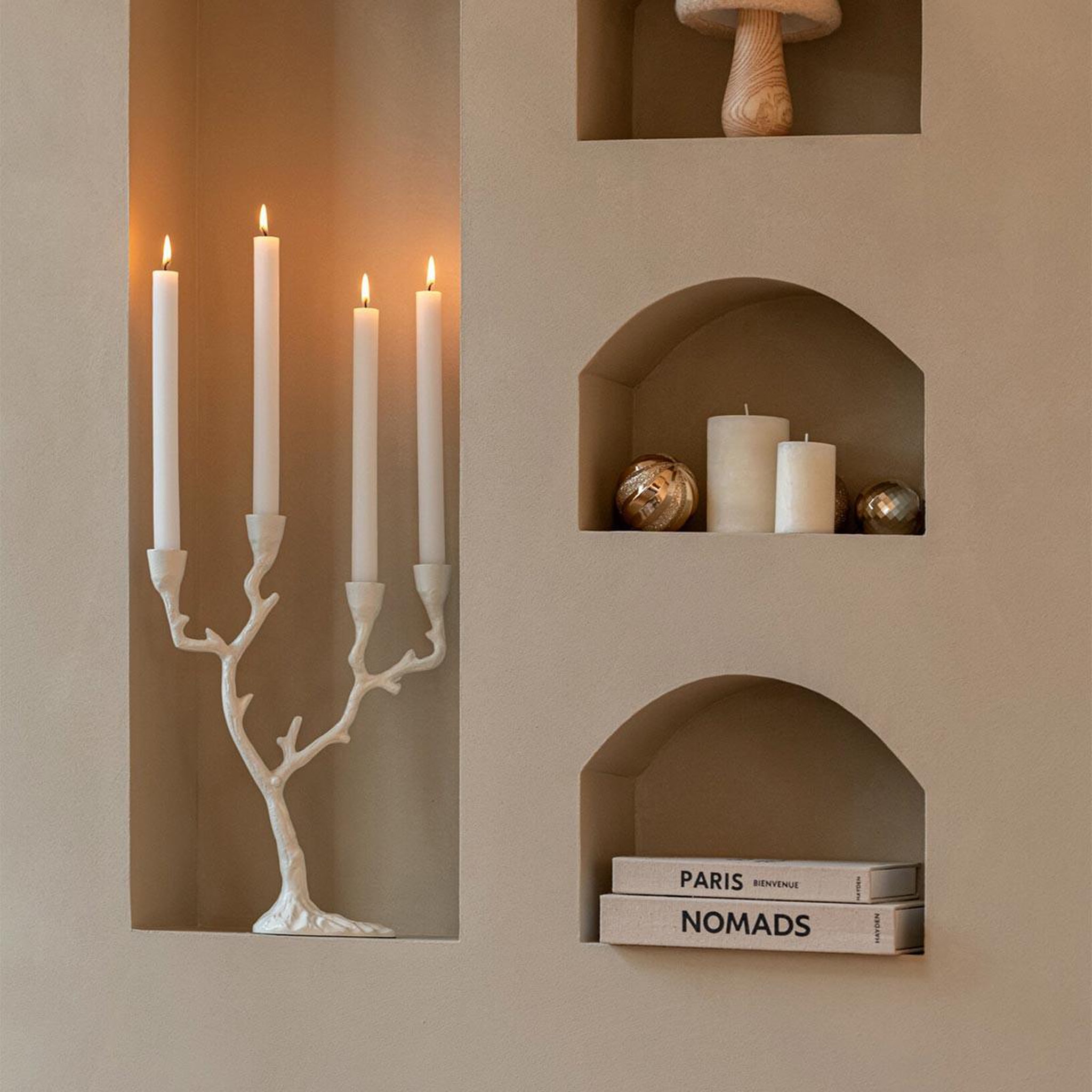Voir la diapositive 3 : J-LINE Chandelier ramures de cerf  yasmine  36cm blanc cassé