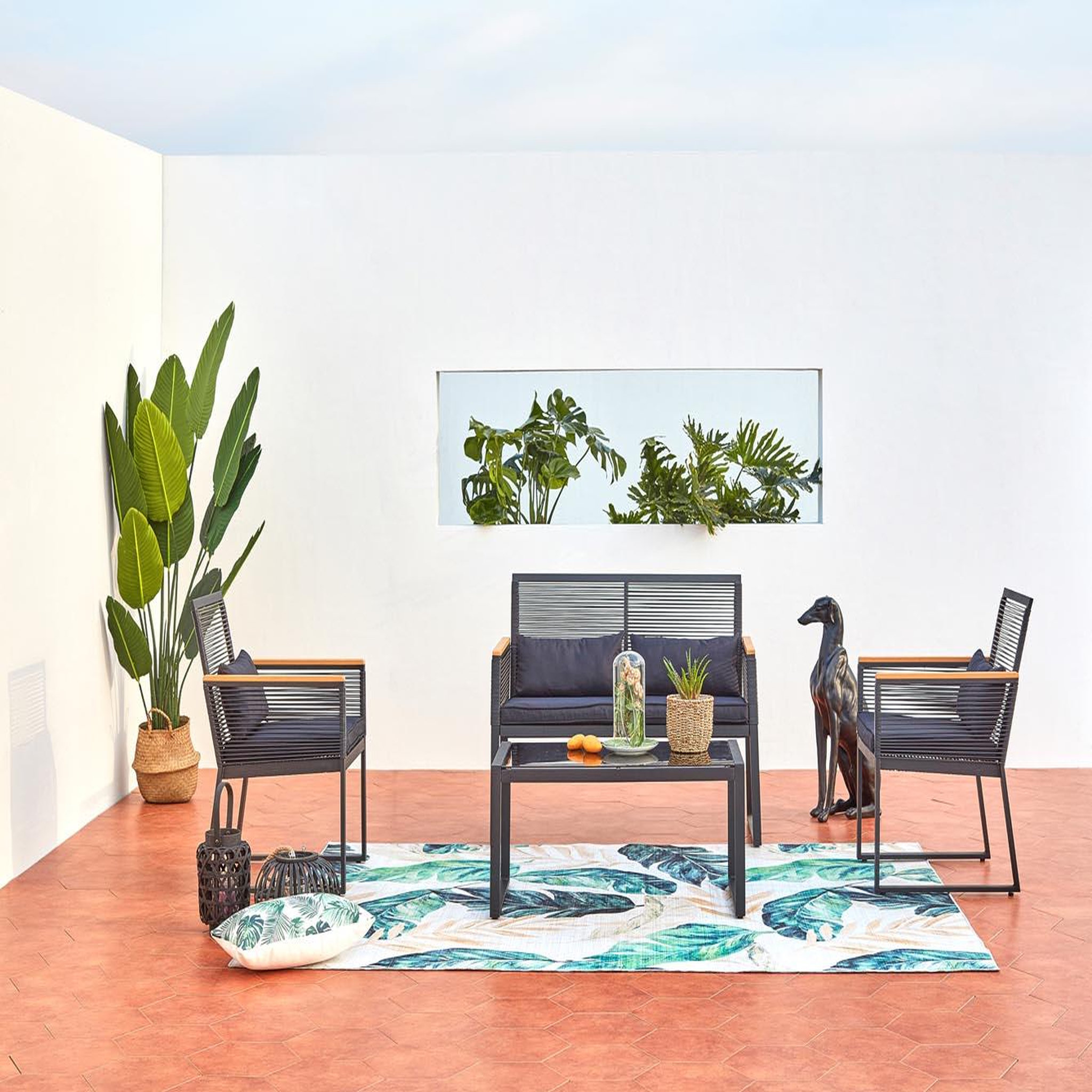 Voir la diapositive 3 : CONCEPT USINE Salon jardin bas noir bois mihata
