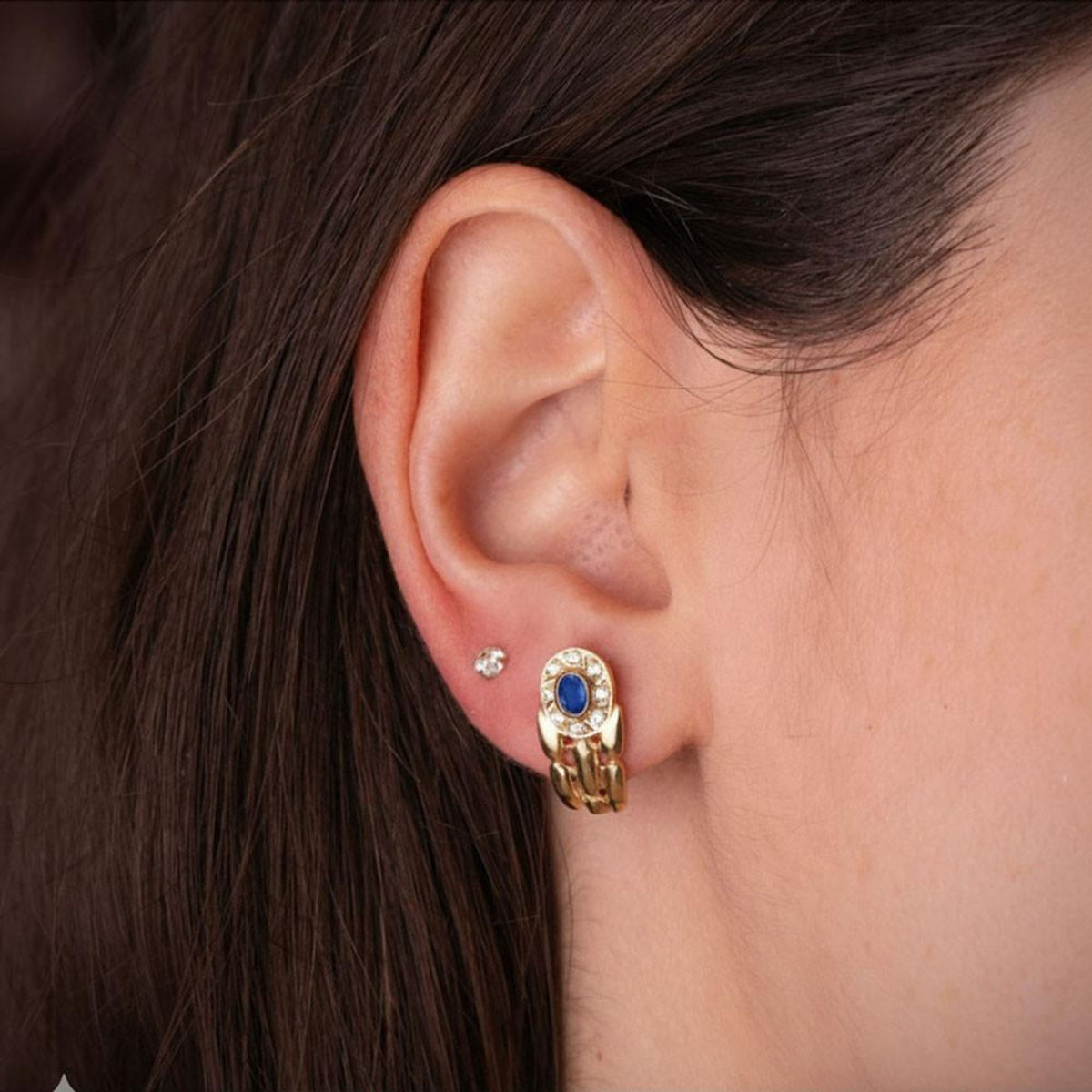 L'ATELIER D'AZUR Boucles d'Oreilles Or 18 Carats 750 Jaune Saphirs et Zirconiums - Collection Panthère