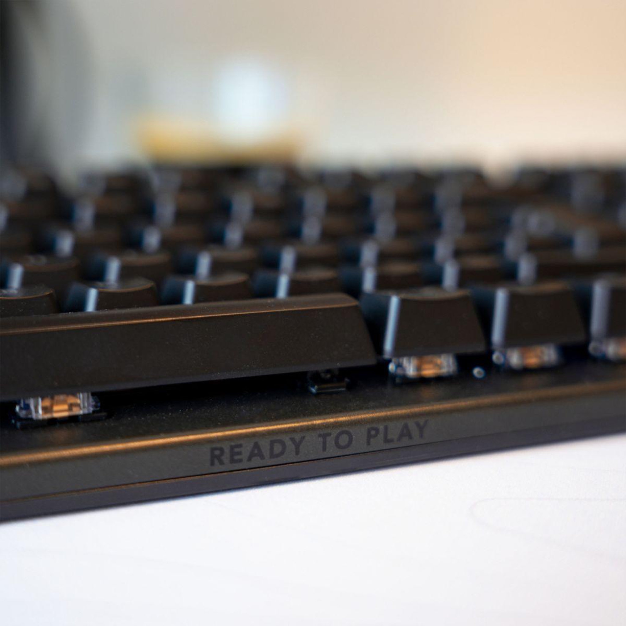 Voir la diapositive 4 : SKILLKORP Clavier gamer sans fil k10 tkl