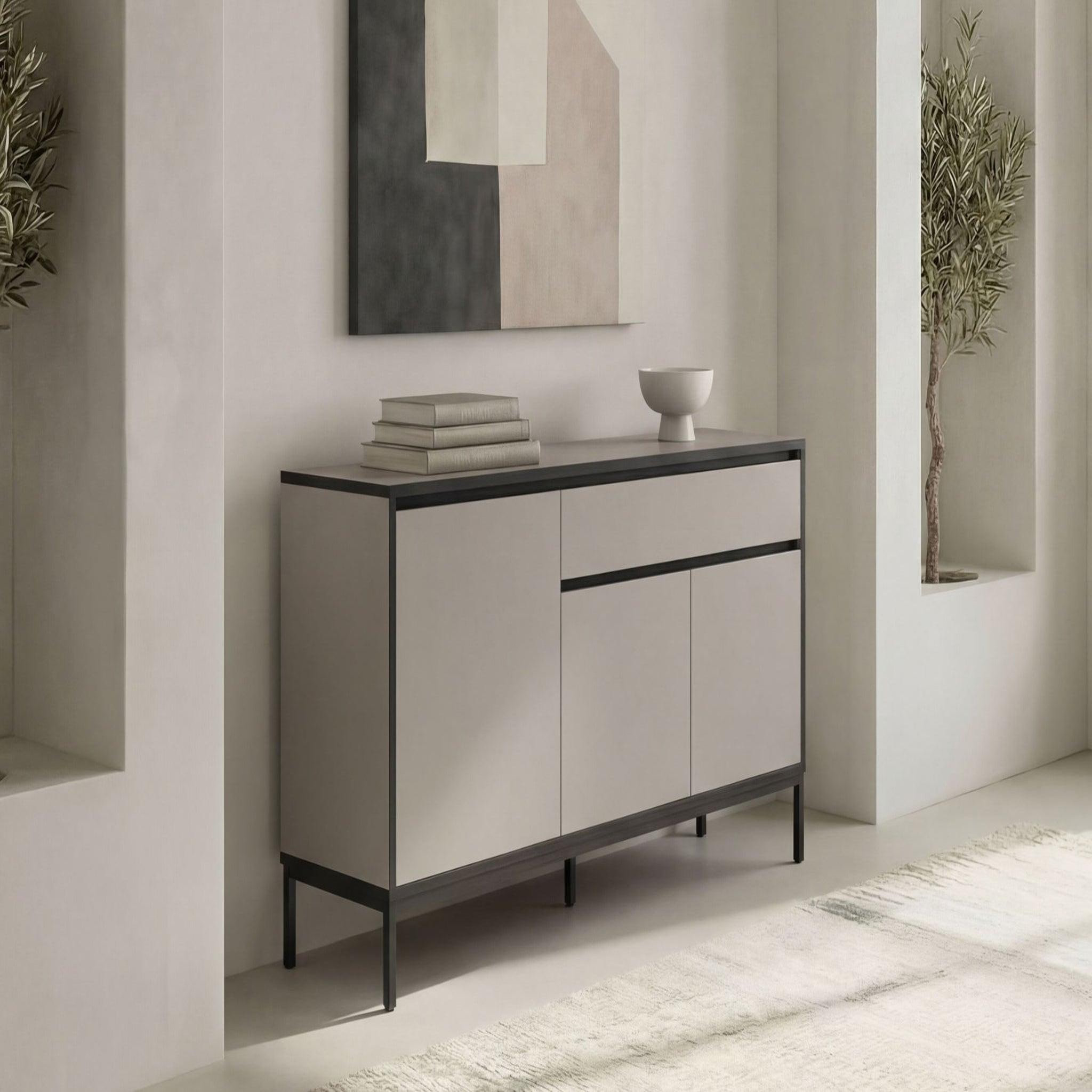 Voir la diapositive 3 : CASANOVA PARIS Vana - buffet 3 portes 140cm en mélamine