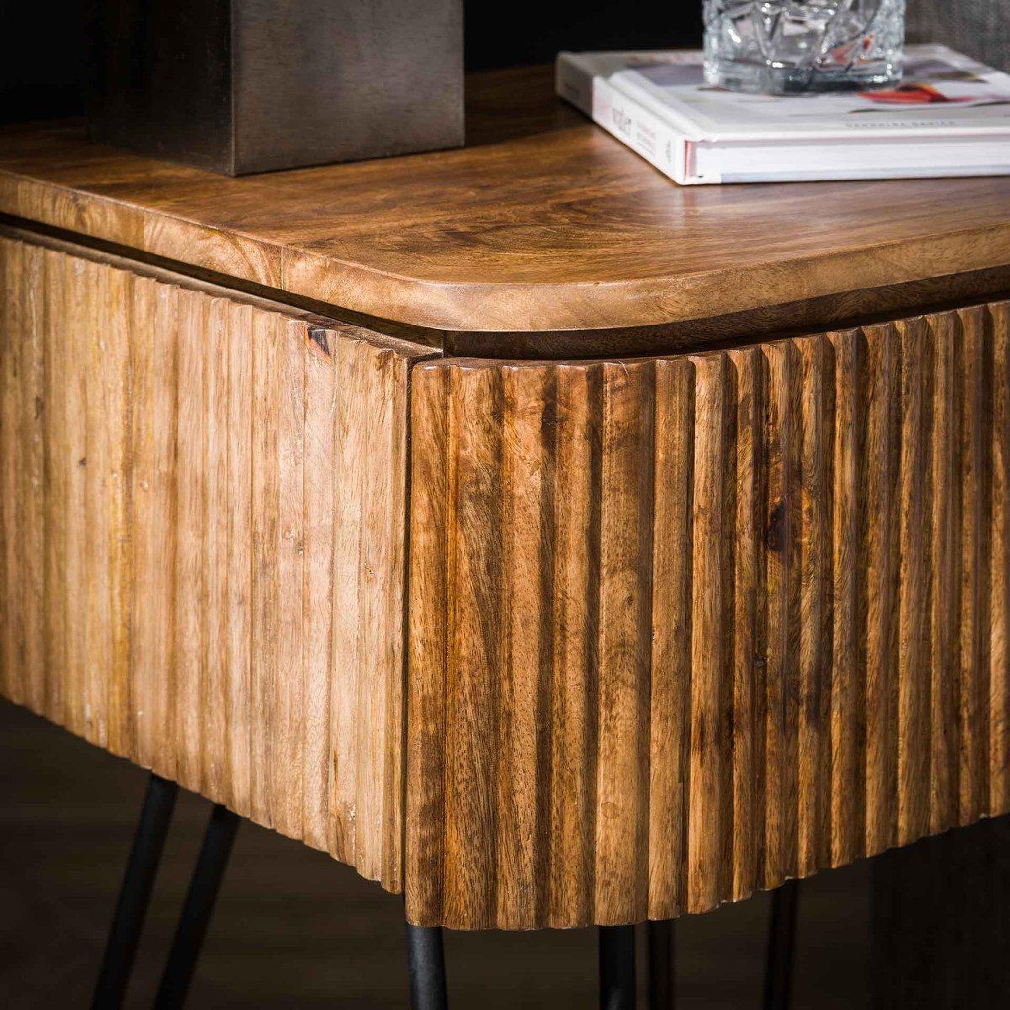 Voir la diapositive 4 : JLC KREATION Table de chevet en bois massif onda 1 tiroir pied métal